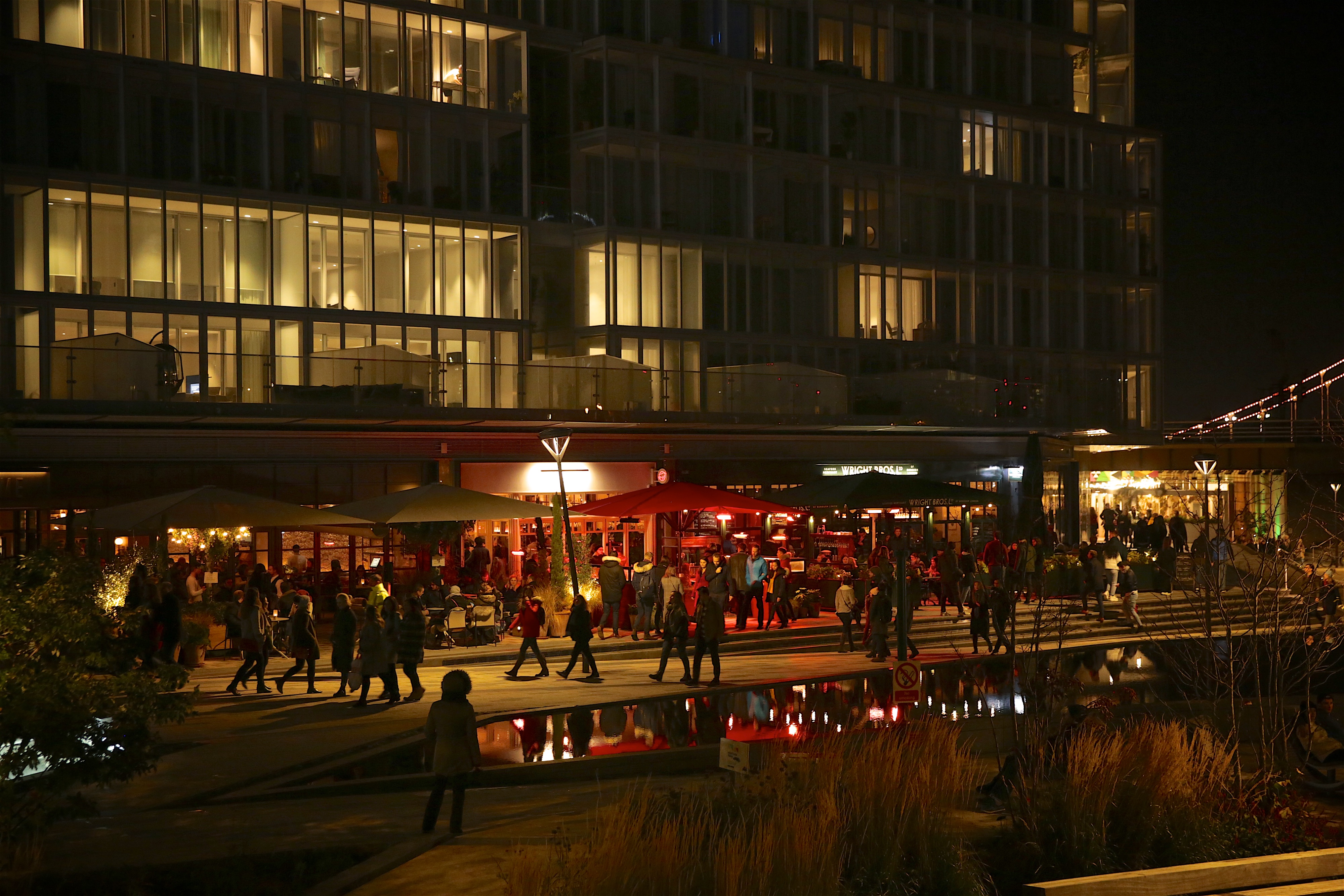 Bar - mmafgoxpkip.jpg