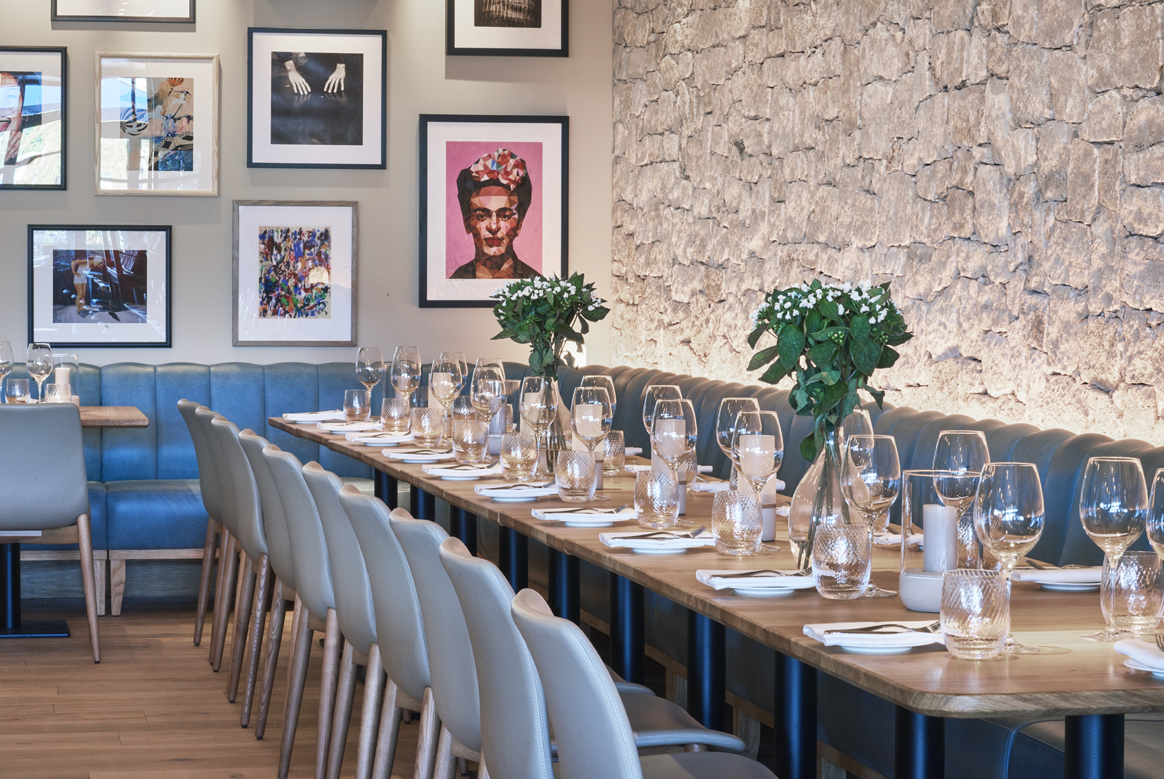 Exclusive Hire - hsus4qdrpdp.jpeg