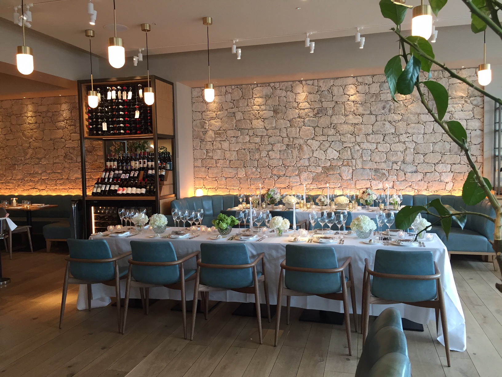 Exclusive Hire - zpowj33rlnf.jpeg