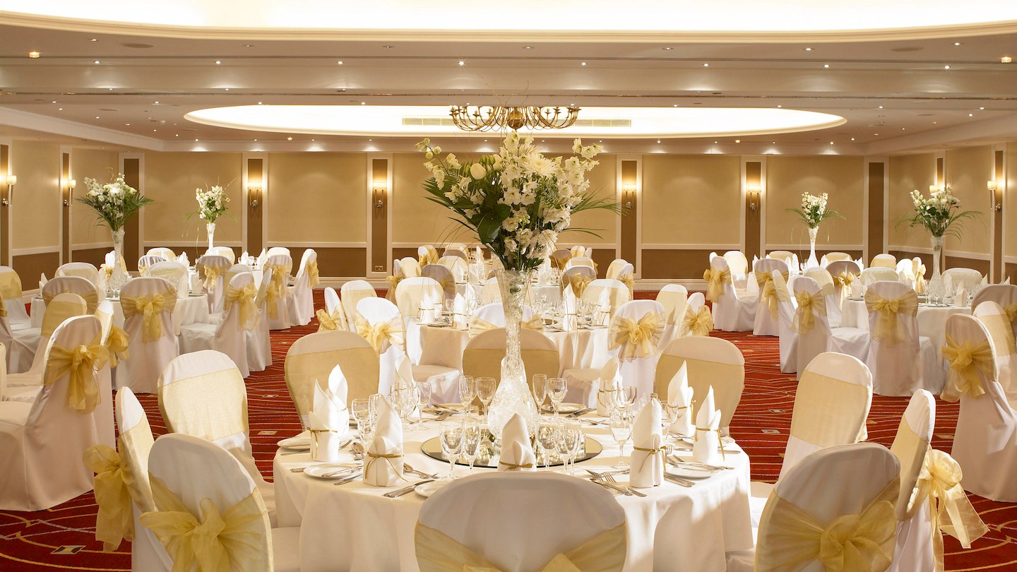 Elegant banquet hall in Portsmouth Marriott, perfect for weddings and formal events.