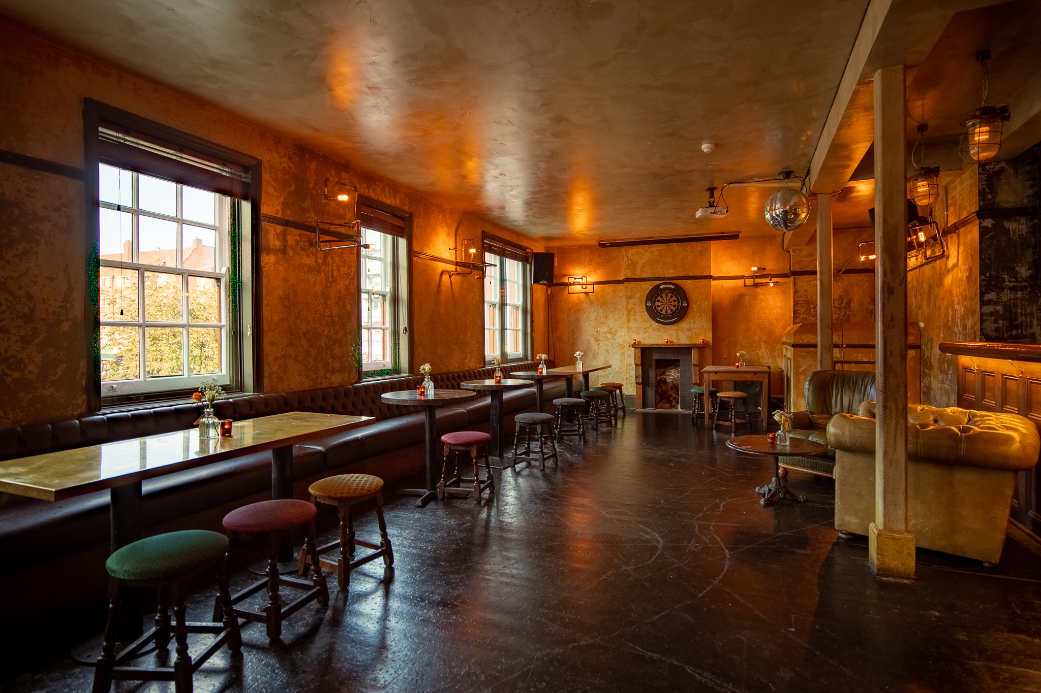 Music room  - 2k0uafqm25m.jpg