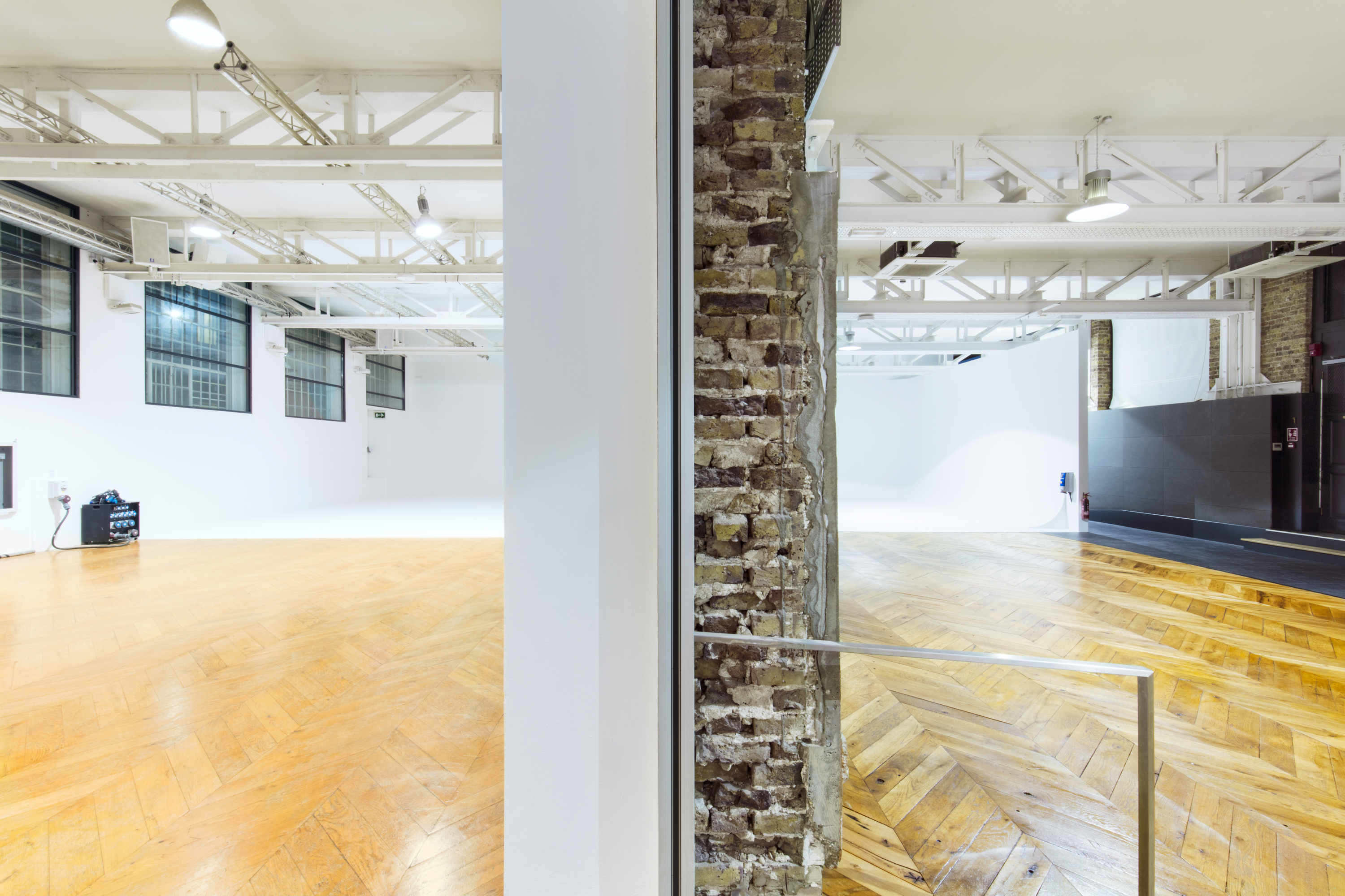 Studio G+M - fwx05bvu33o.jpg