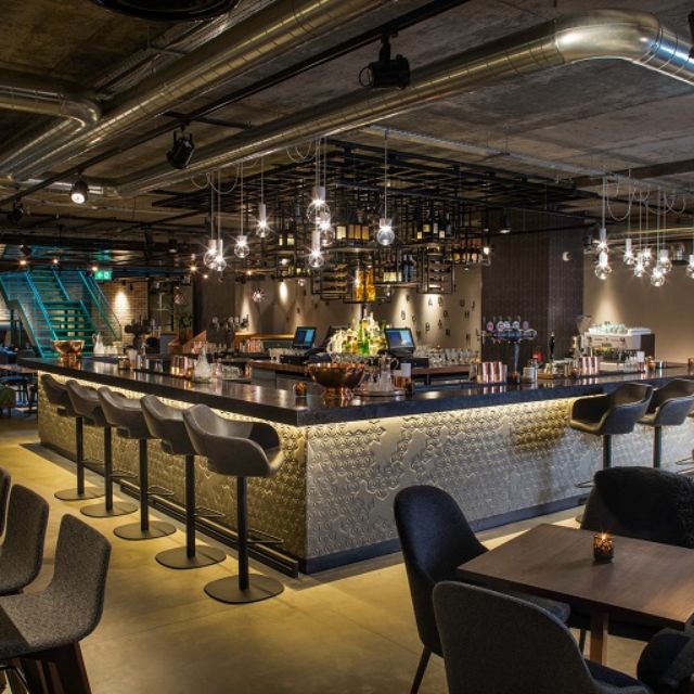 Drake and Morgan Kings Cross - hxlebl24iun.jpg