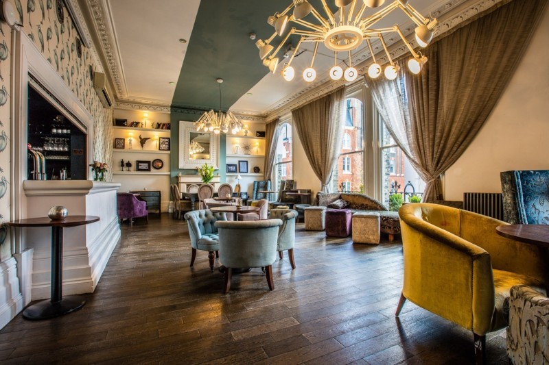 Stylish Private Room Blanchard in Hollywood Arms for networking events and meetings.