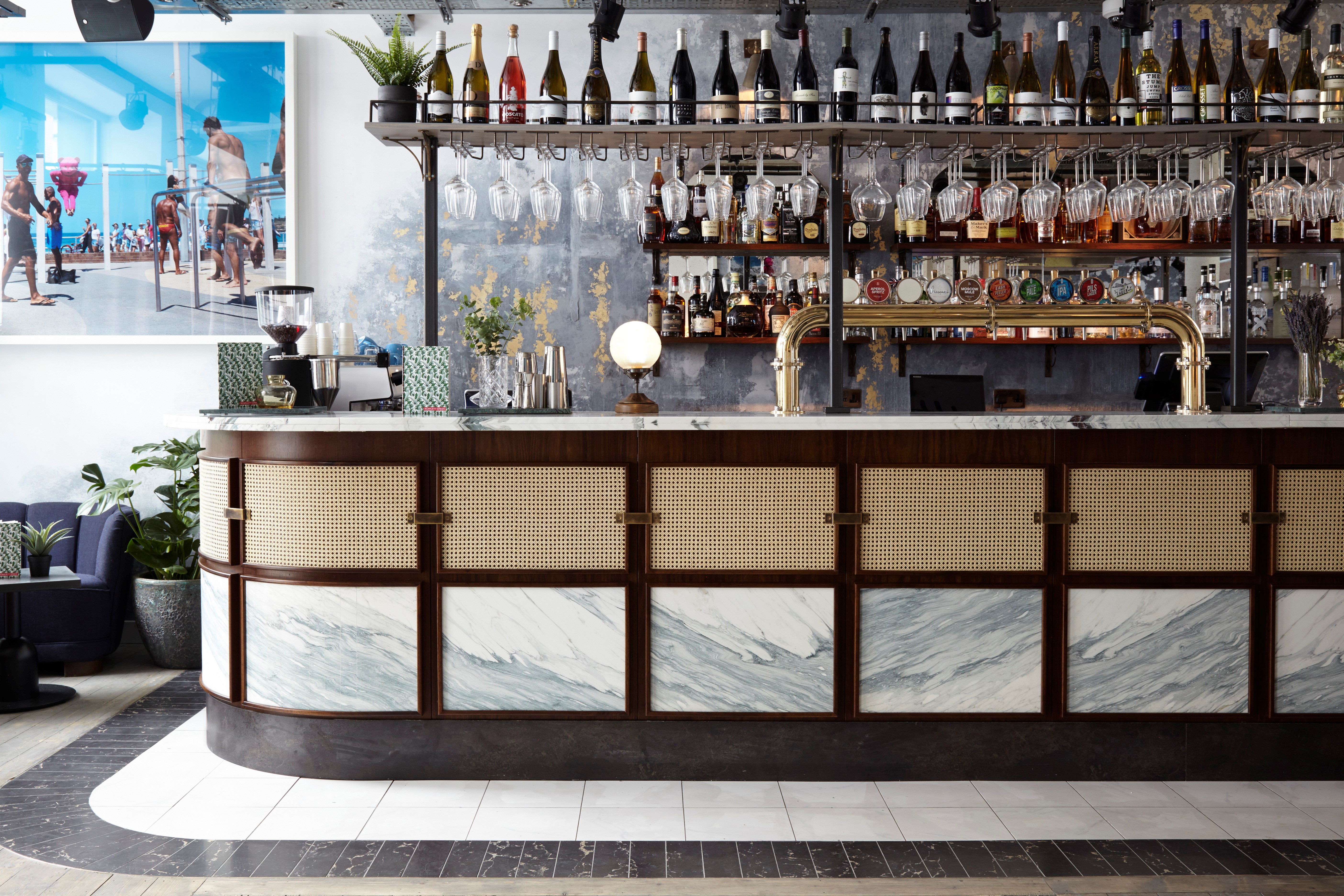 Complete Venue Hire - hvrbacew5nl.jpg