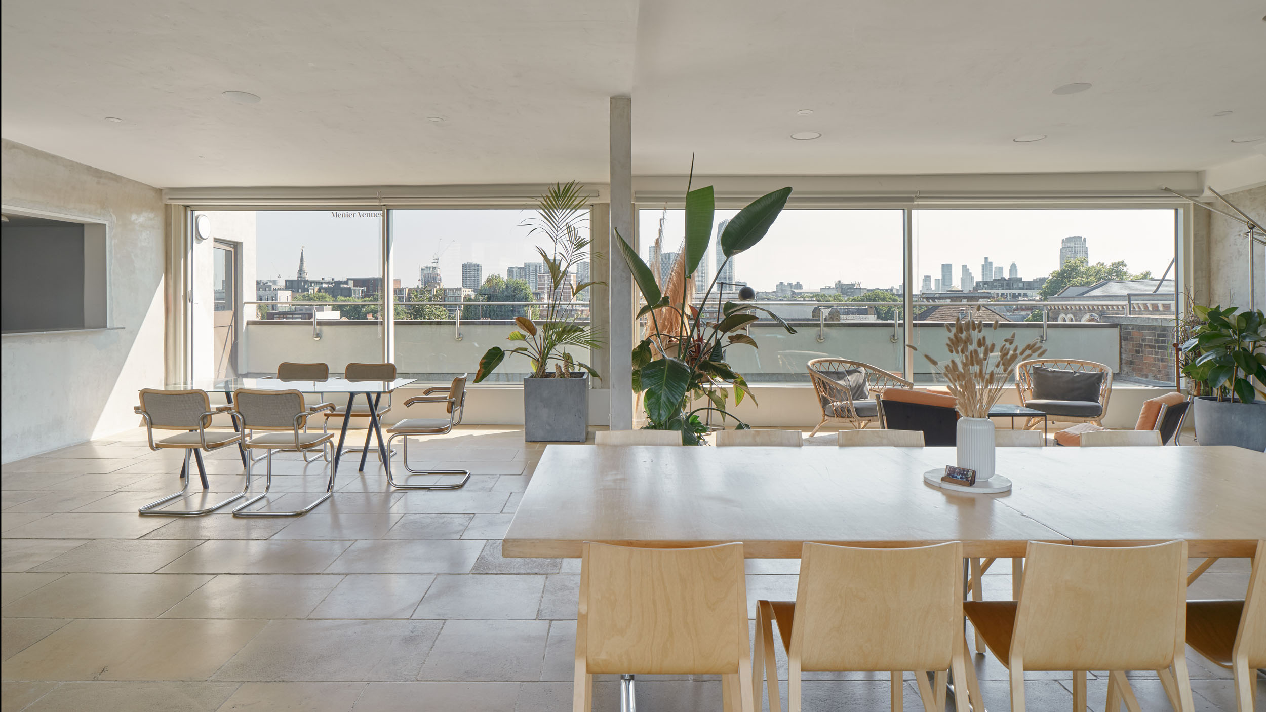 Whole Venue - a668324d-b99d-4663-9ca1-164cf9d66319.jpg