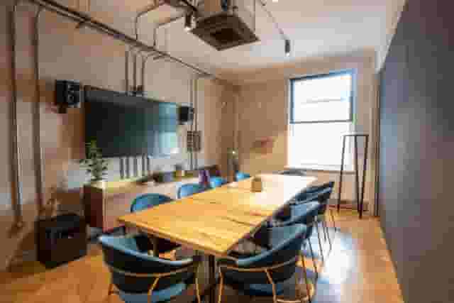 The Meeting Room Suite