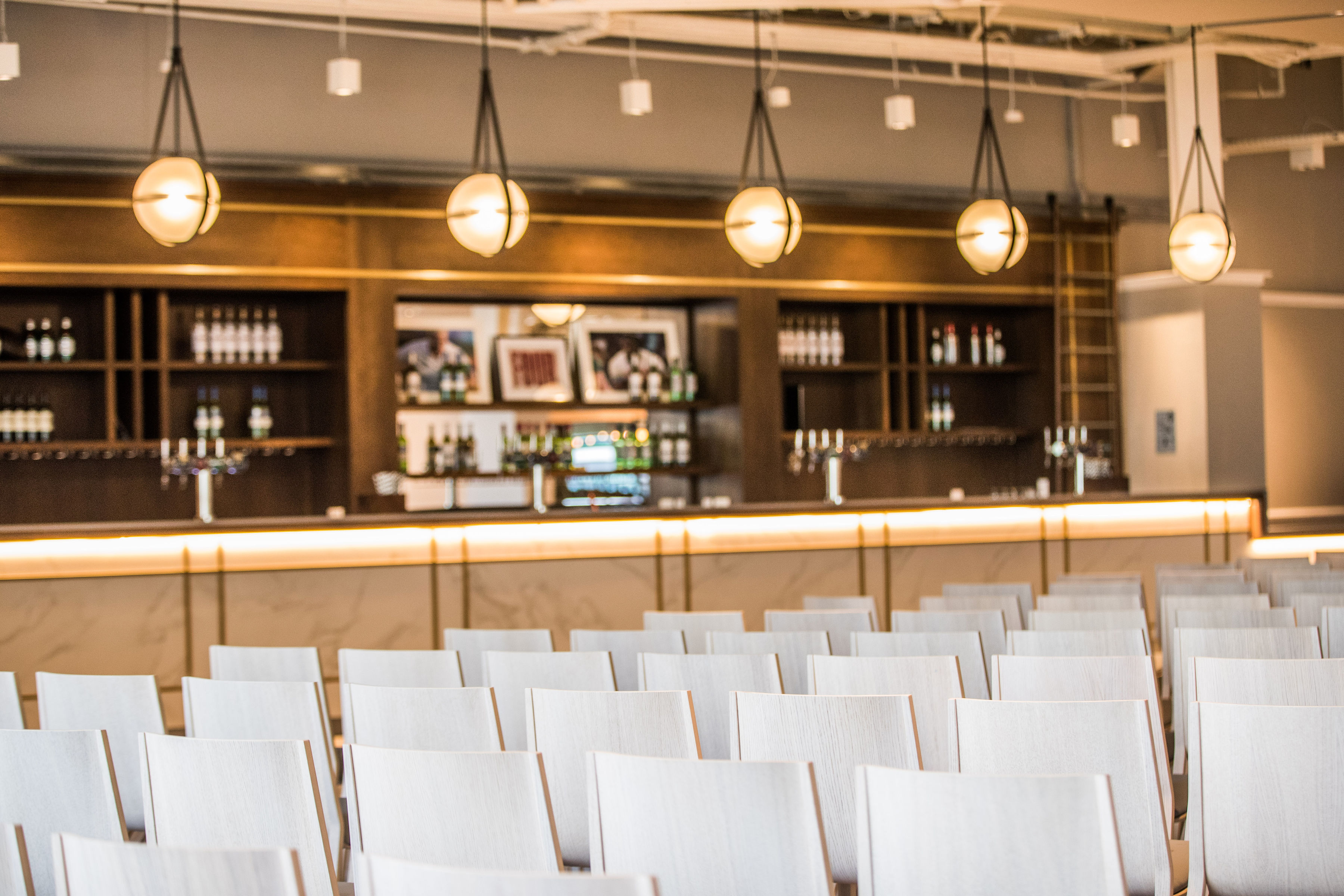Lock No. 4 in Allianz Stadium, Twickenham: elegant event space for meetings and receptions.