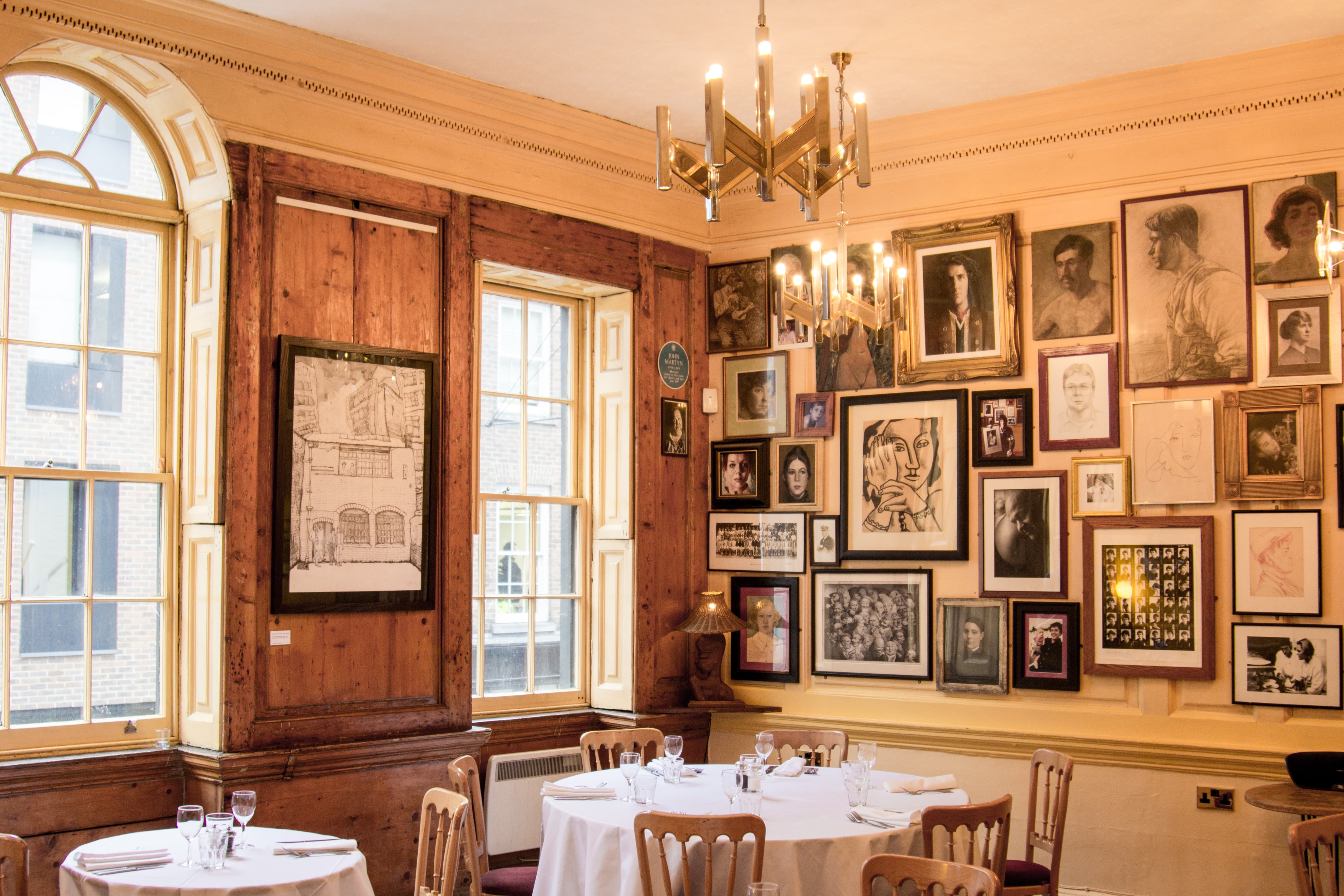 Charming dining room at The Union Club, perfect for intimate gatherings and corporate events.