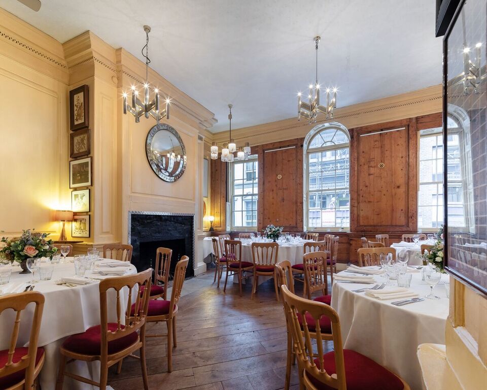 Elegant dining room at The Union Club, perfect for intimate gatherings and corporate events.