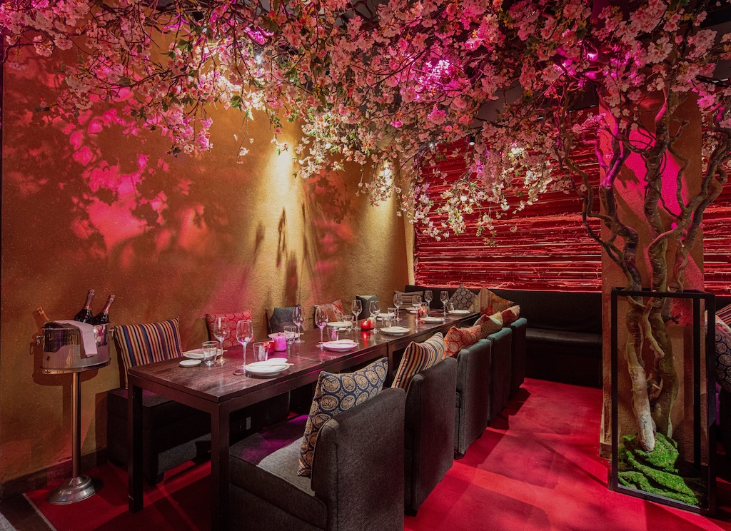 Shochu Lounge at ROKA: elegant dining space for corporate dinners and special events.