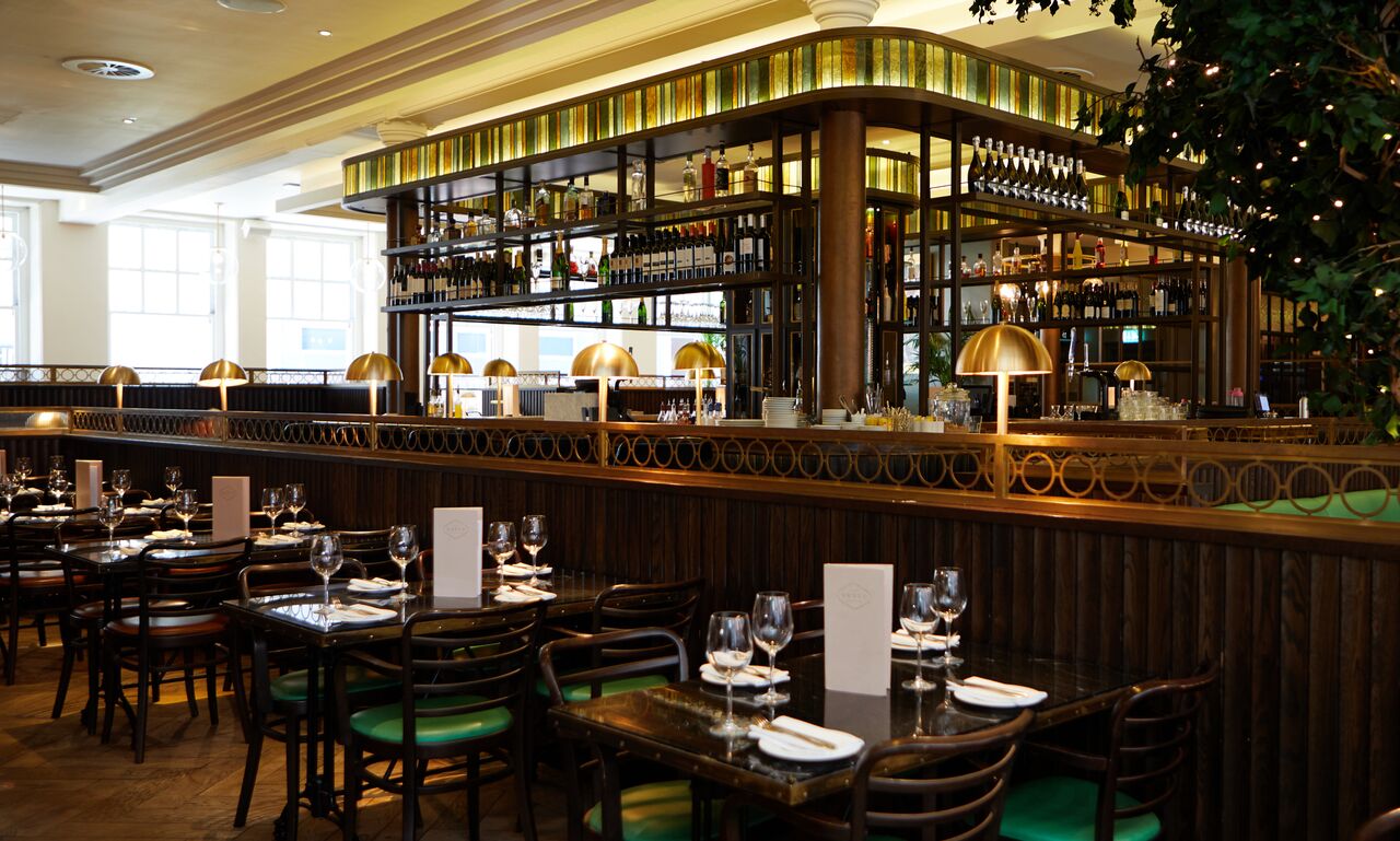 Stylish Gusto Restaurant Manchester for intimate meetings and events, featuring elegant decor.