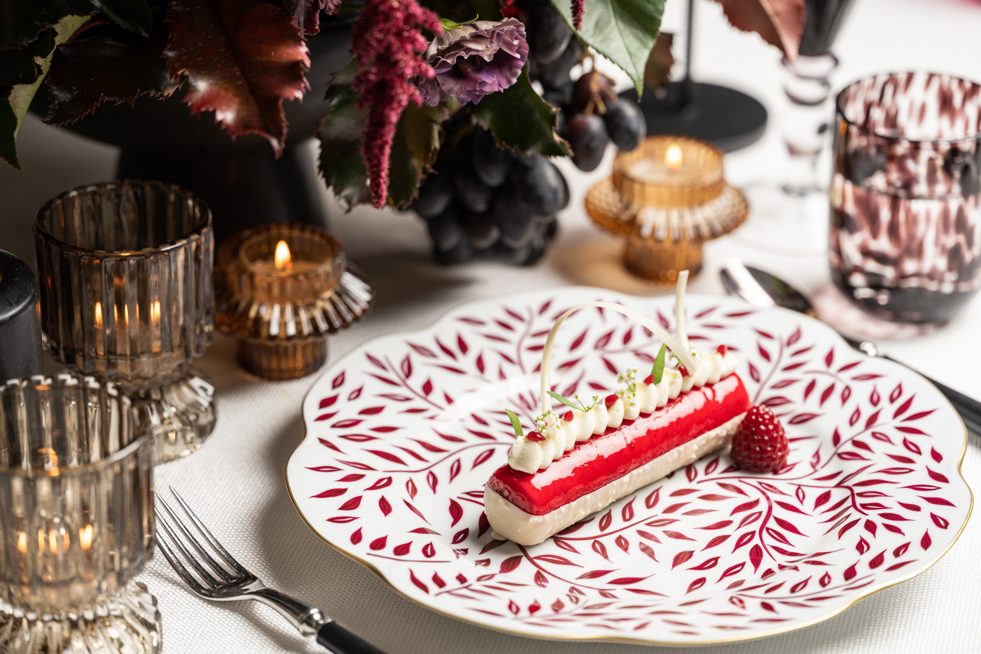 Exclusive Christmas Party - o3g01i5mu23.jpg