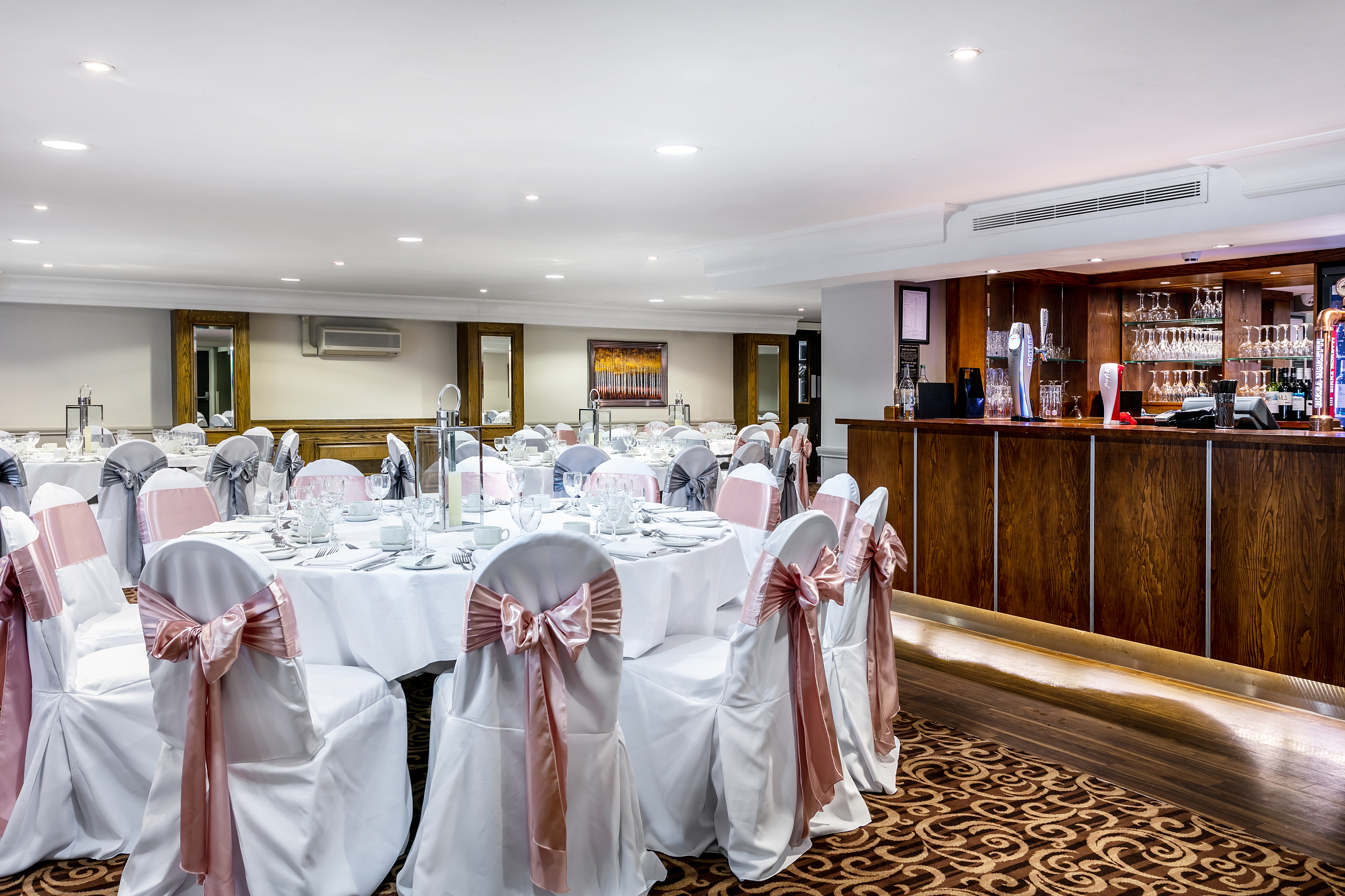 Tatton Suite at Best Western: elegant event space for weddings and corporate gatherings.