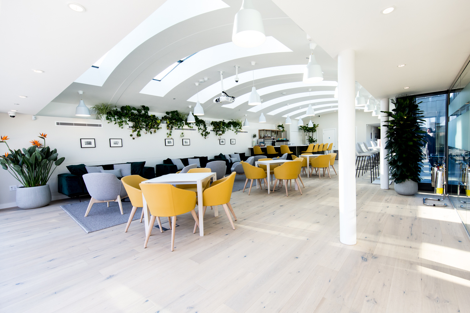 Modern Gallery on 5 breakout space with lounge seating for networking and corporate event venue.
