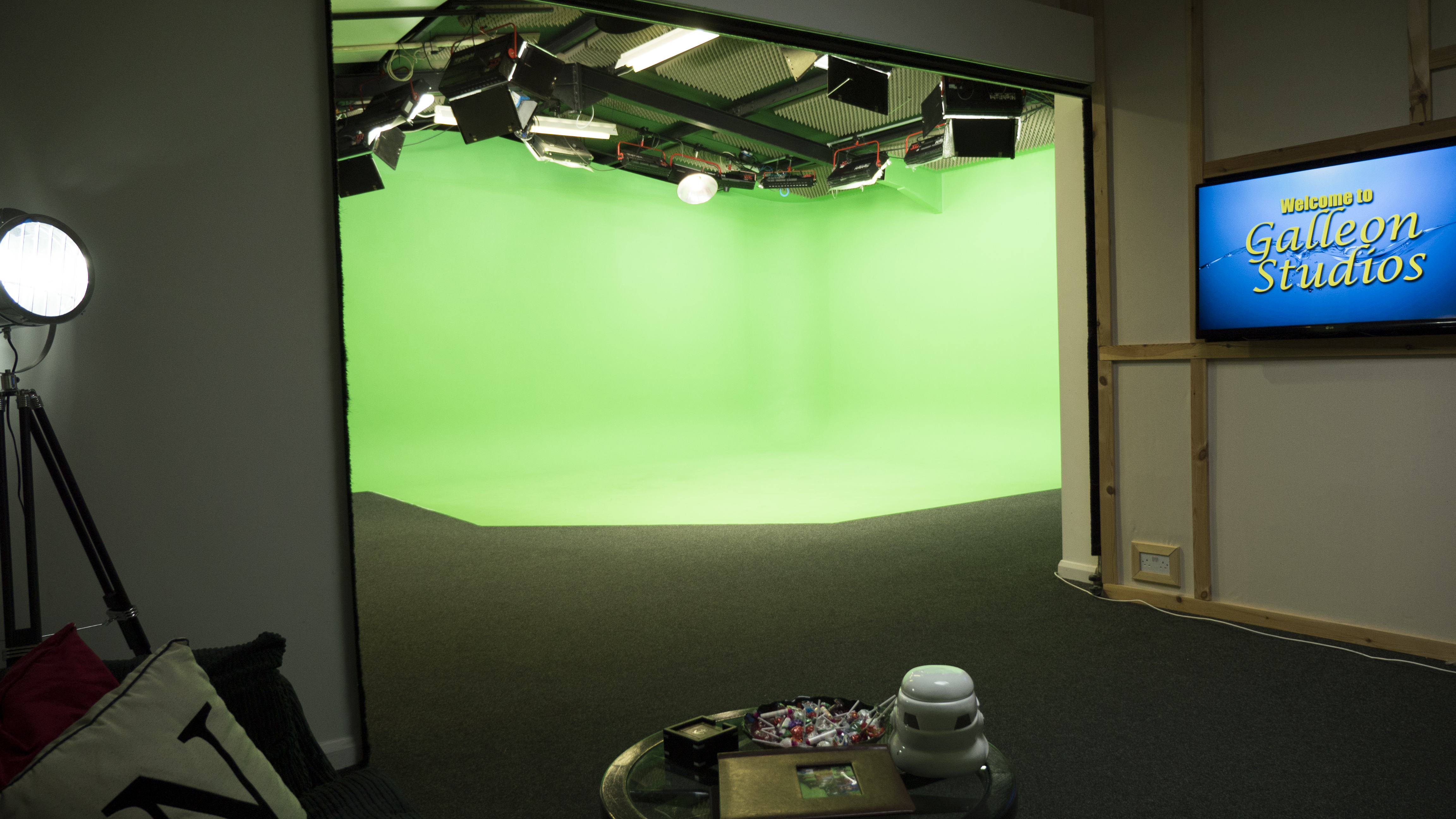 Green screen studio at Infinity Cove, ideal for virtual events and promotional videos.