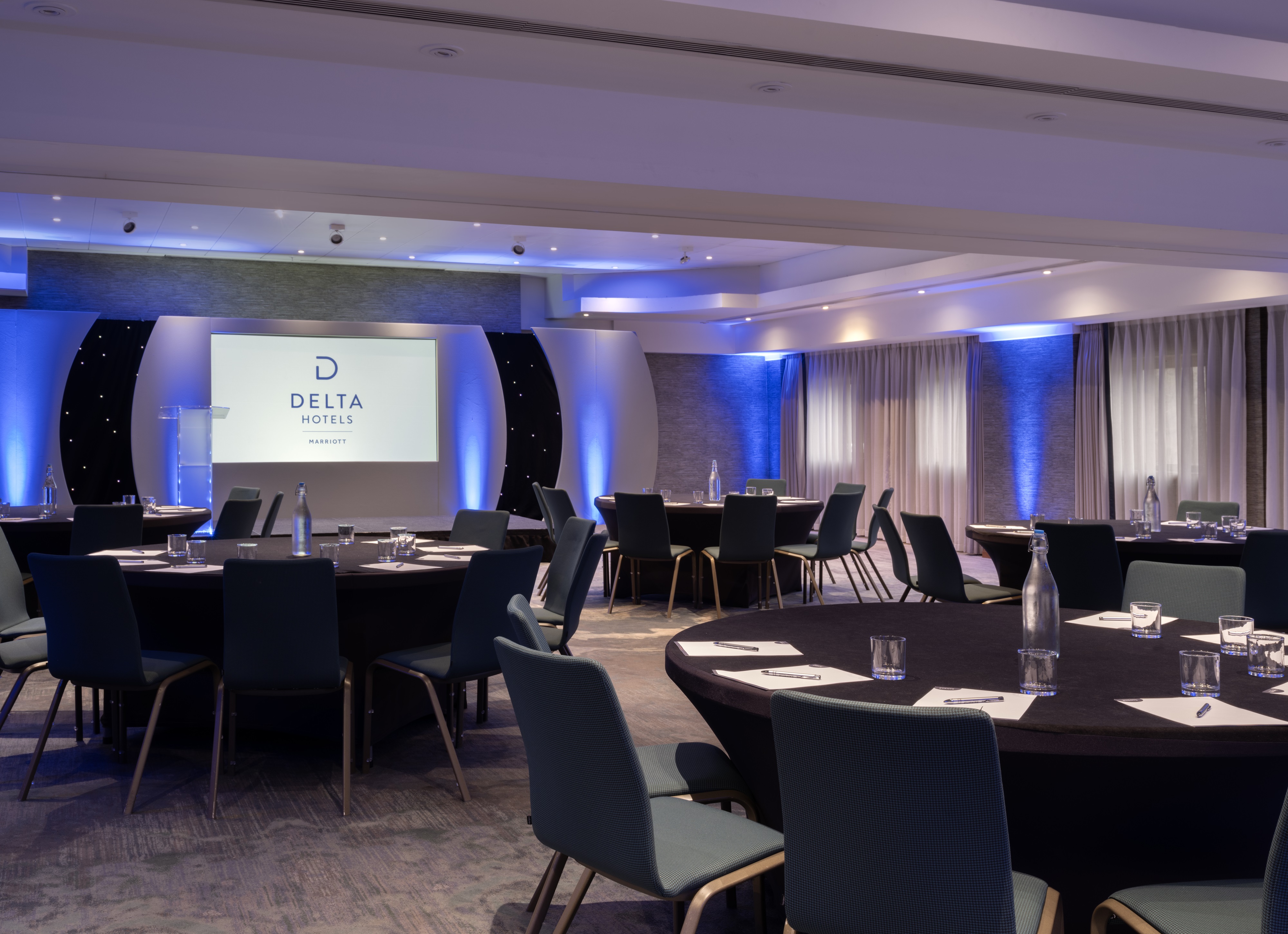 Cheshire Suite - oz3tf4ho4ah.jpg