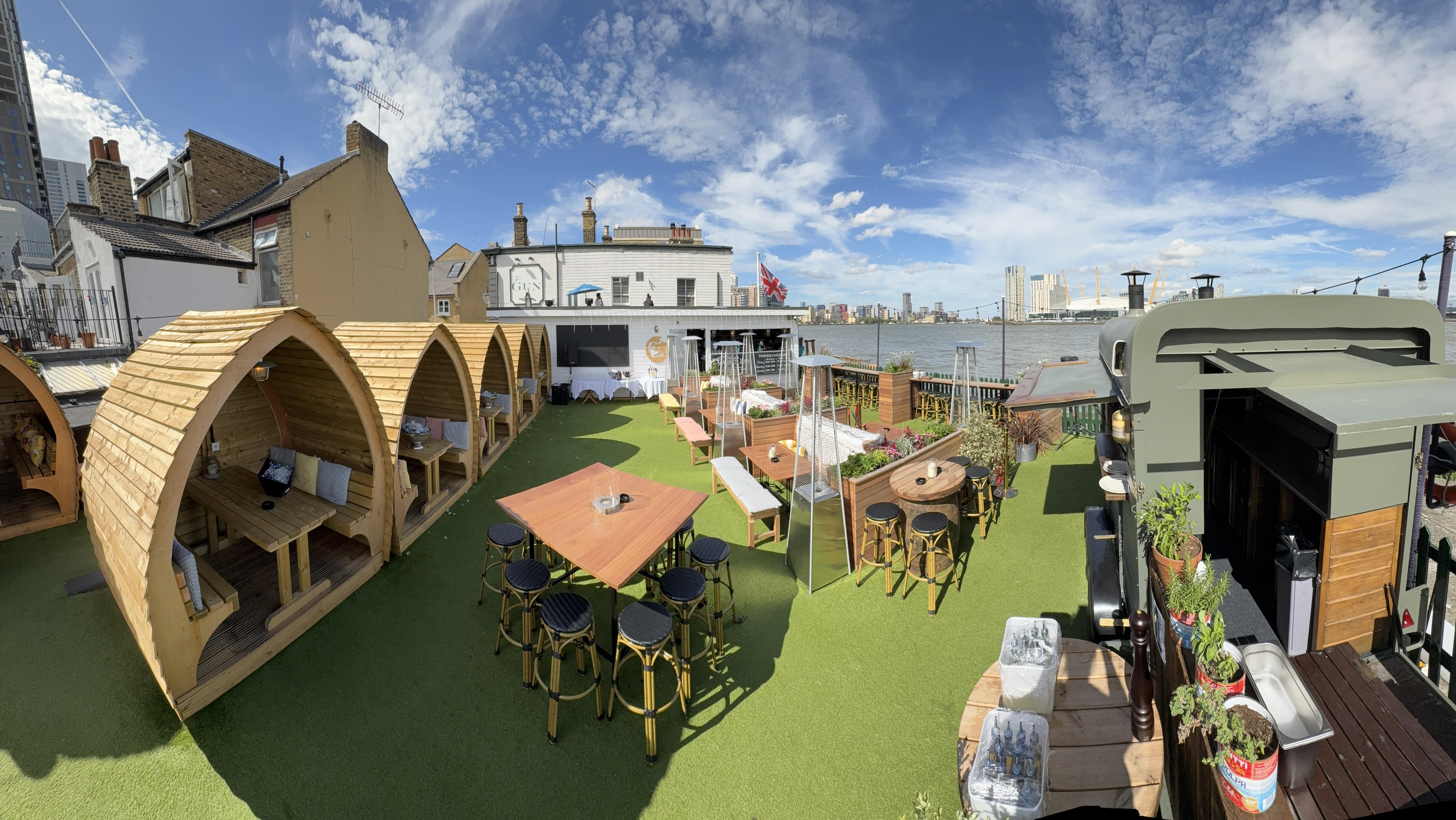 Riverside Garden - 46dc70a8-4539-49b3-9ff4-b12244d80338.JPG