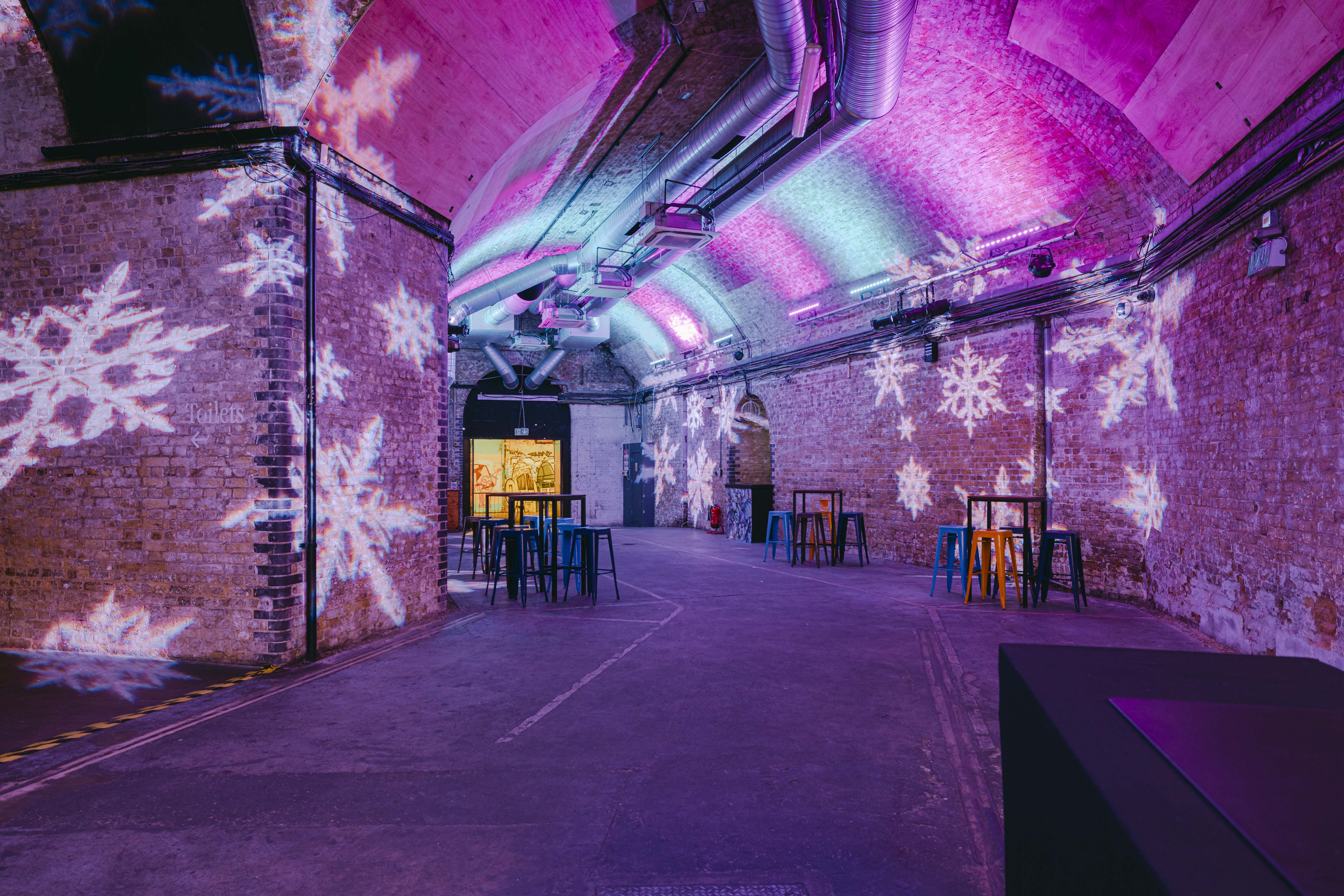 Whole Venue - eqarjz0l5pj.jpg