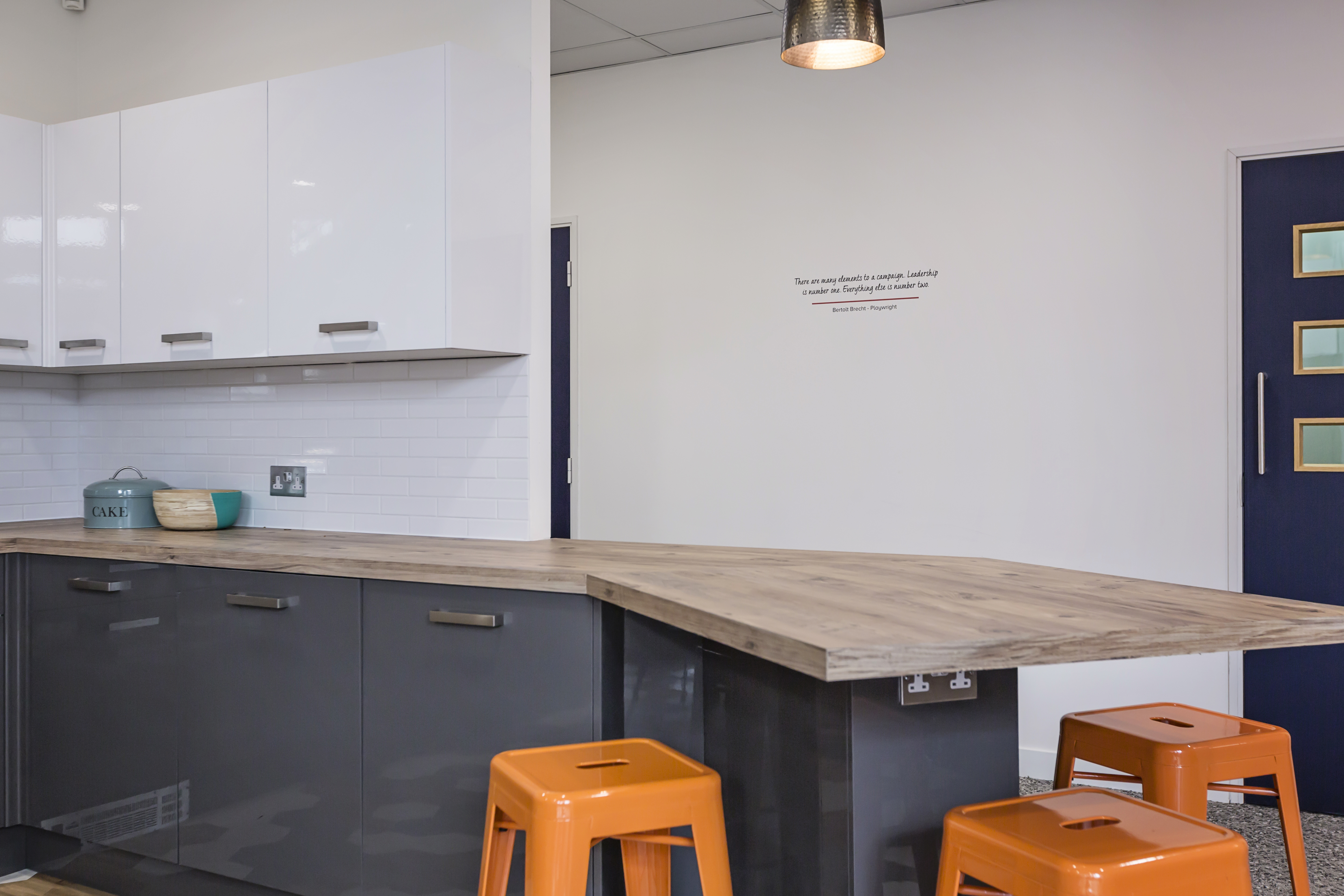 Workshop - jmrcy1qetcw.jpg