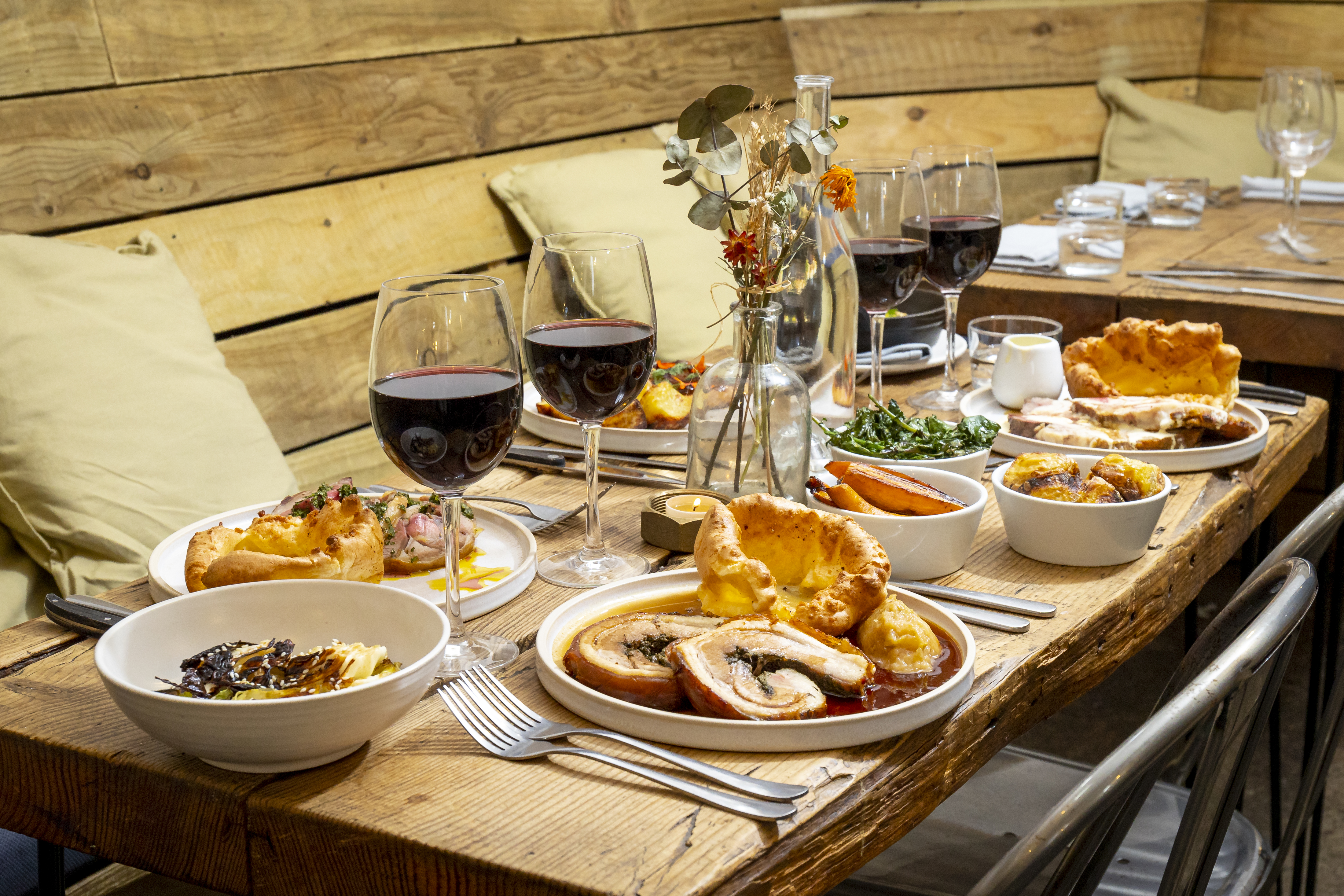 The Barge  - sumfijeg0il.jpg