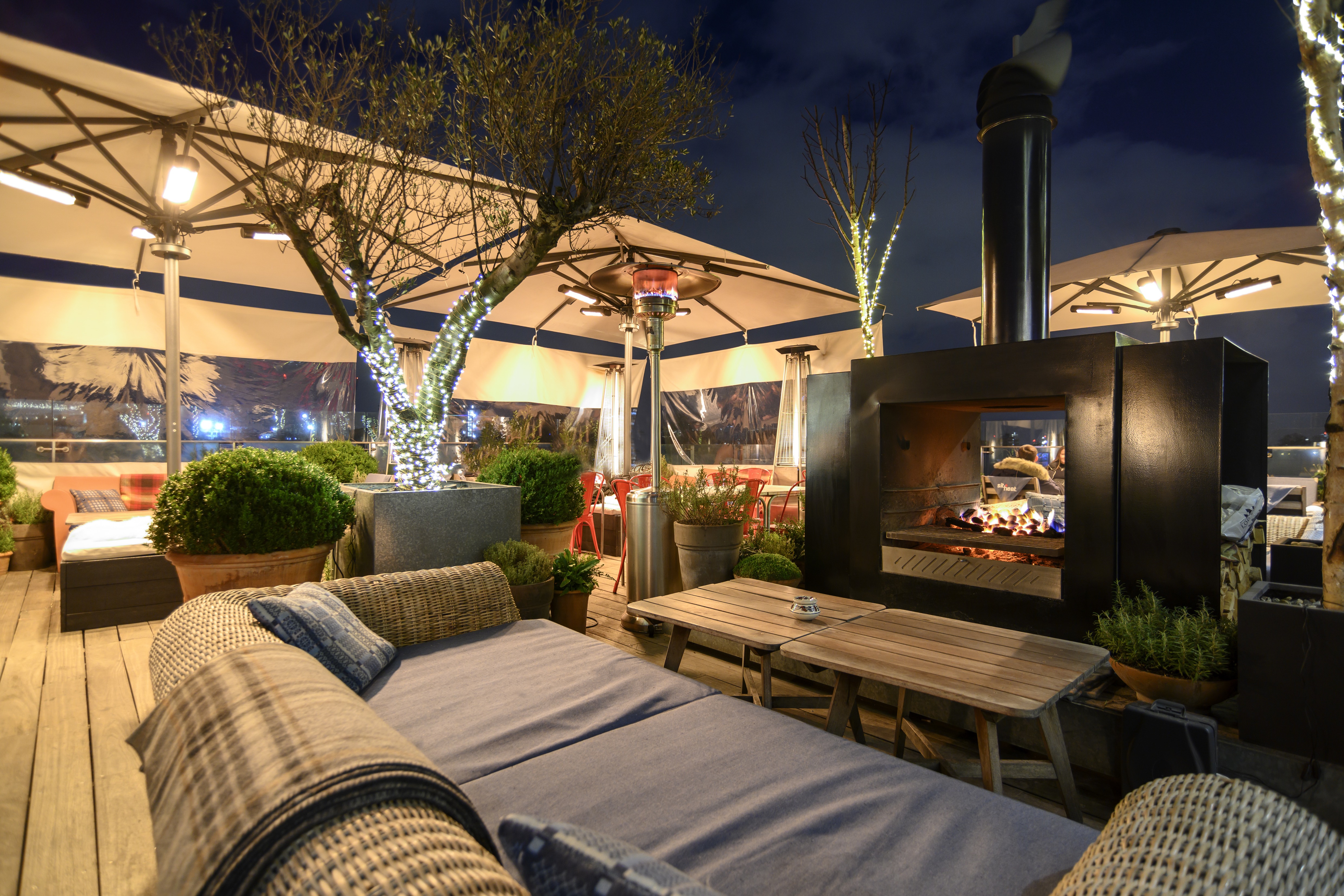 Boundary Rooftop - 0kpi0e5xsyb.jpg