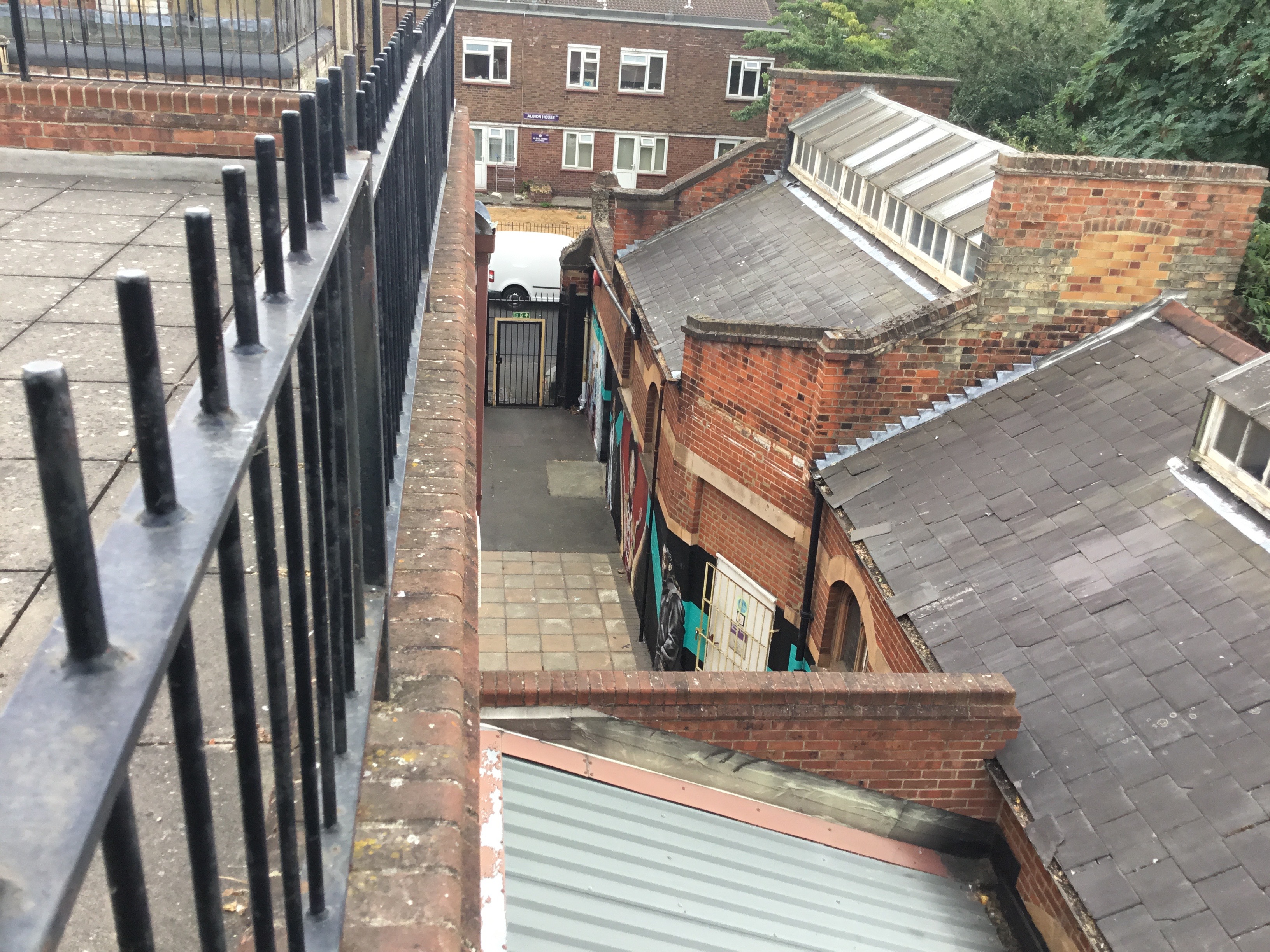 Rooftop Space - qapxcegwhh4.jpg