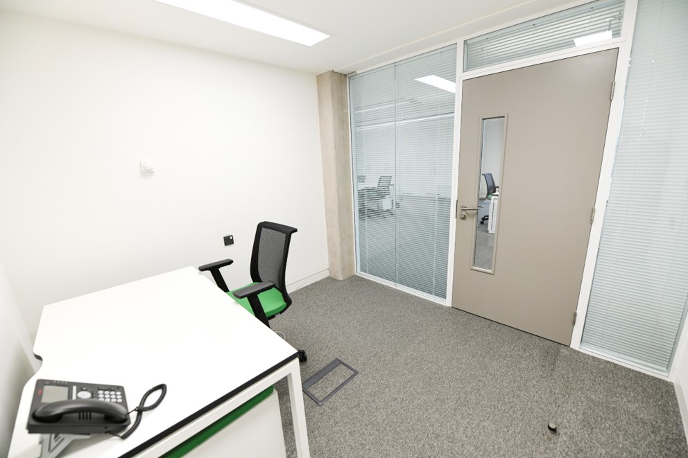 Meeting Rooms - eranoisofoy.jpg