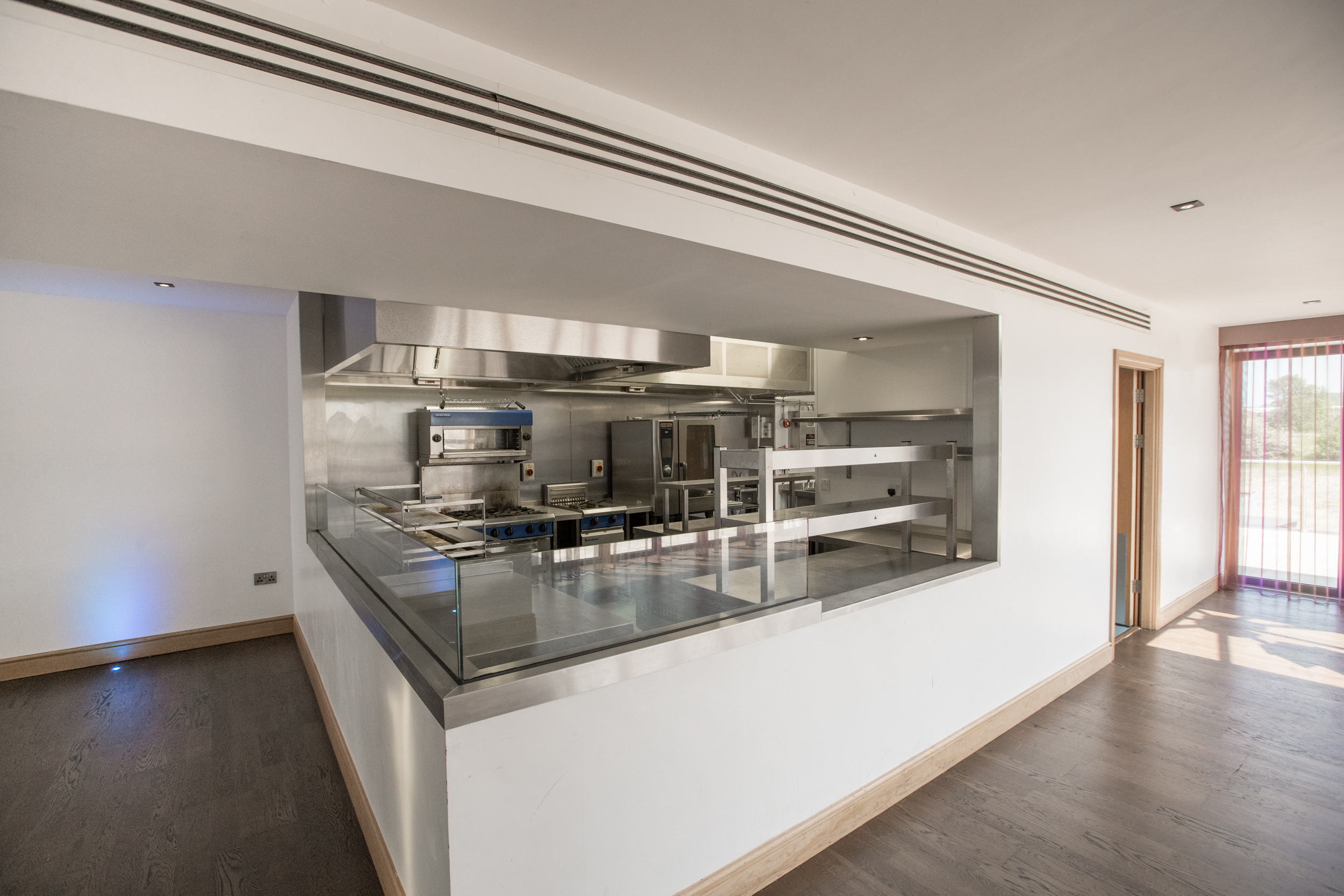 The Premier Suite - owscxyjax2g.jpg