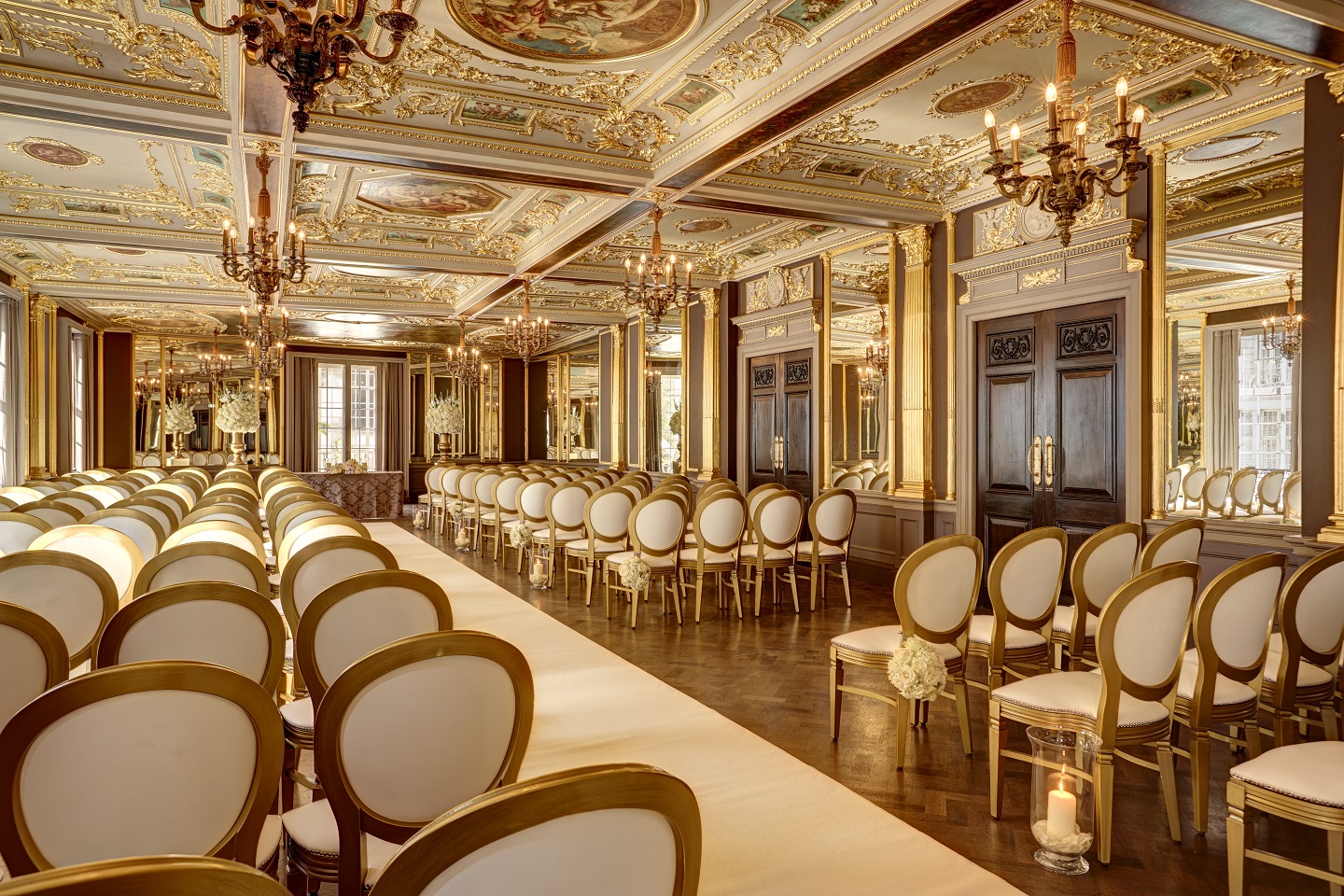 Pompadour Ballroom - 30mwvsjs0mt.jpg