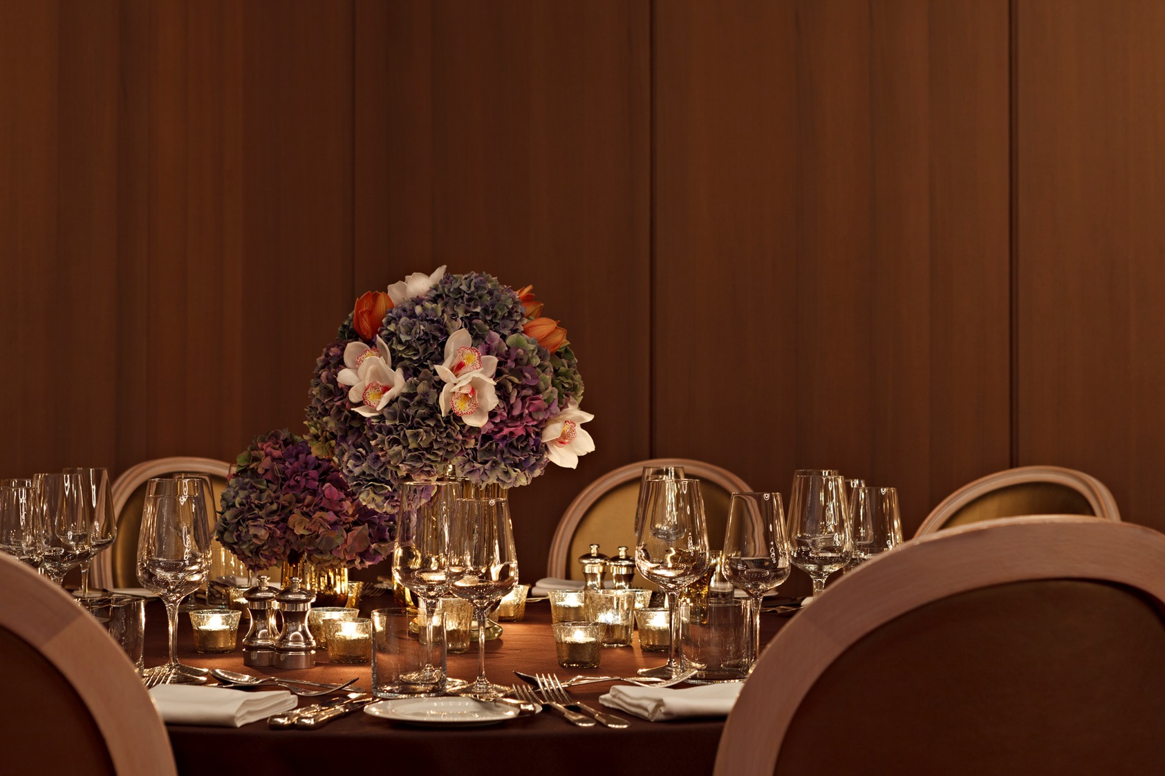 Queensberry - e432psujf3b.jpg