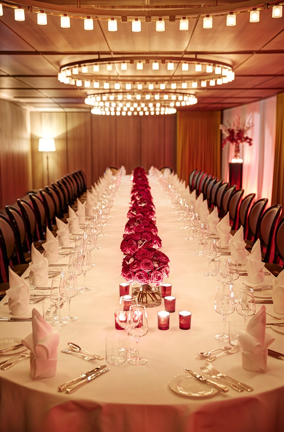 Queensberry - zw0k0ua4hzv.jpg