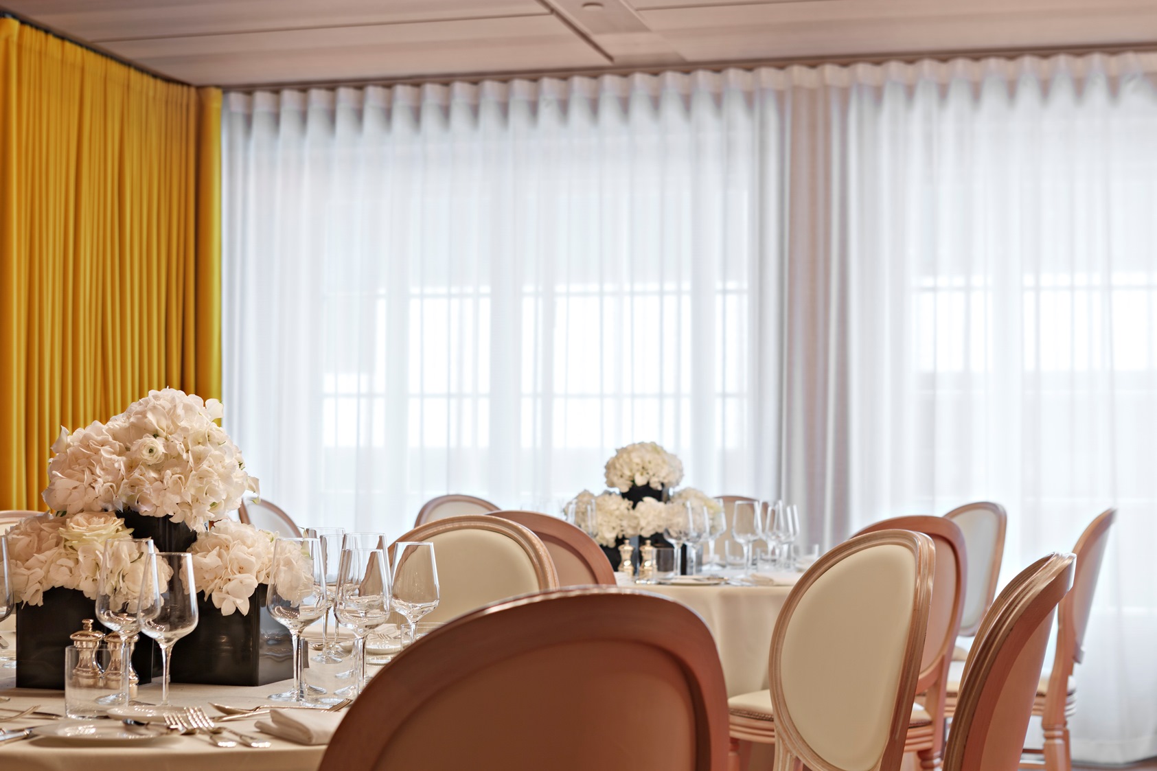 Mayfair - daygvex5e3n.jpg