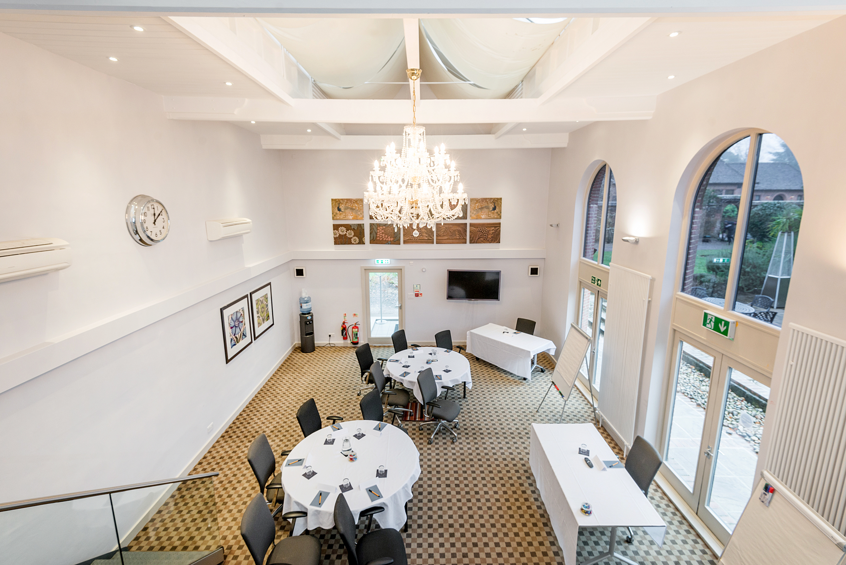 The Court - veyz5jiposy.jpg