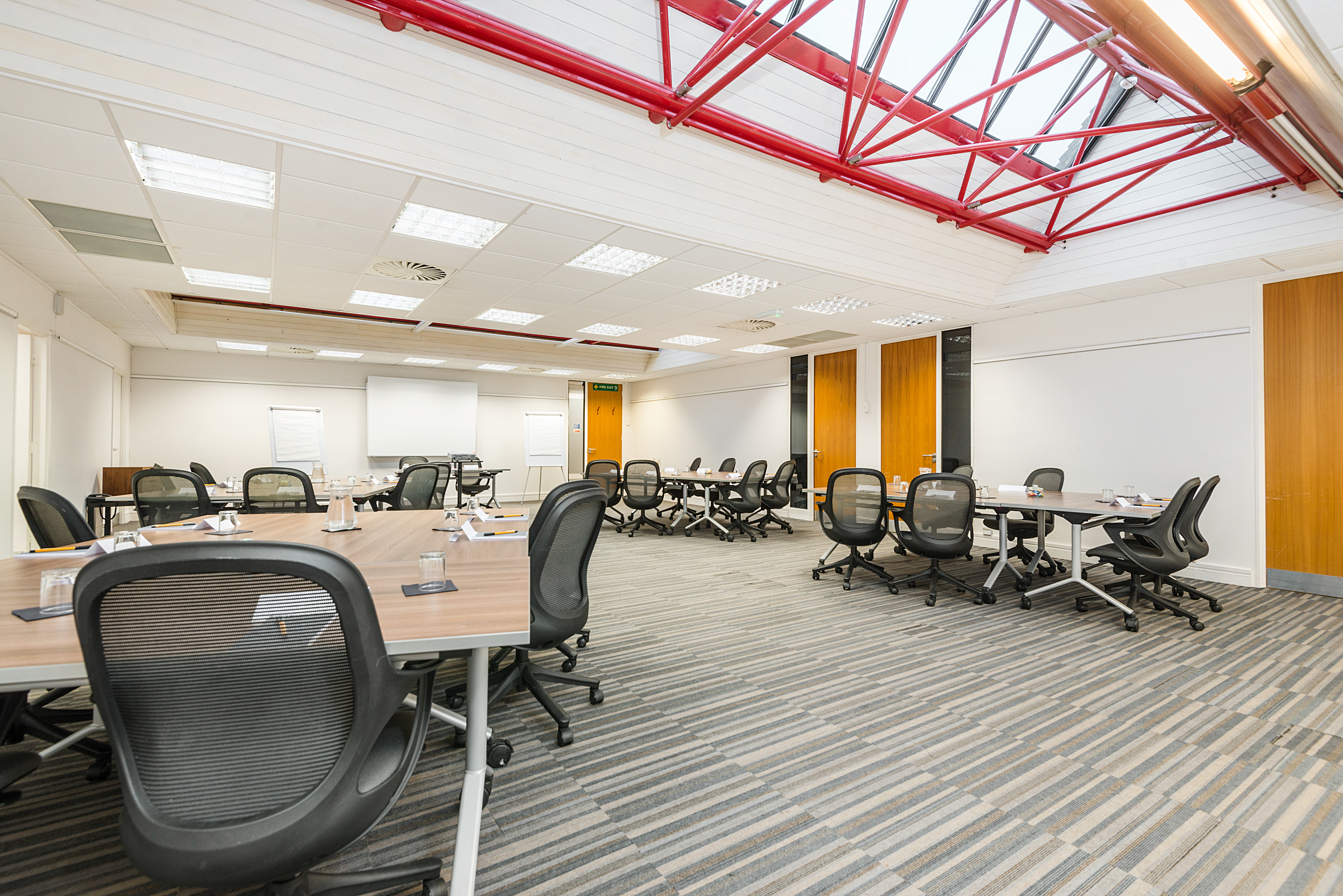 The Stratford - 5aehl13vdcy.jpg