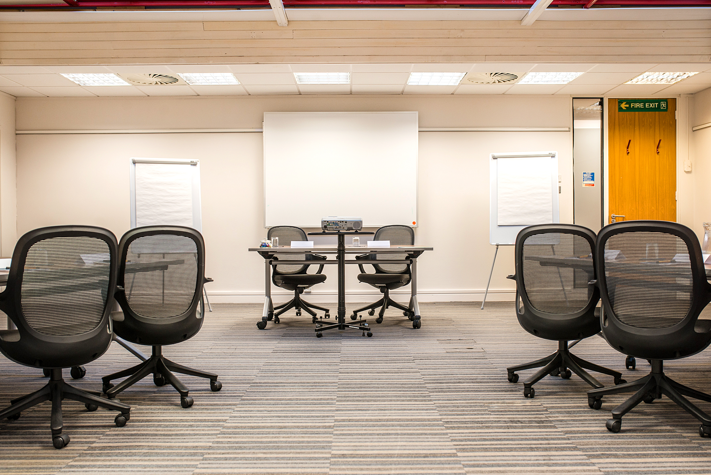 The Stratford - lqssnbk3eze.jpg