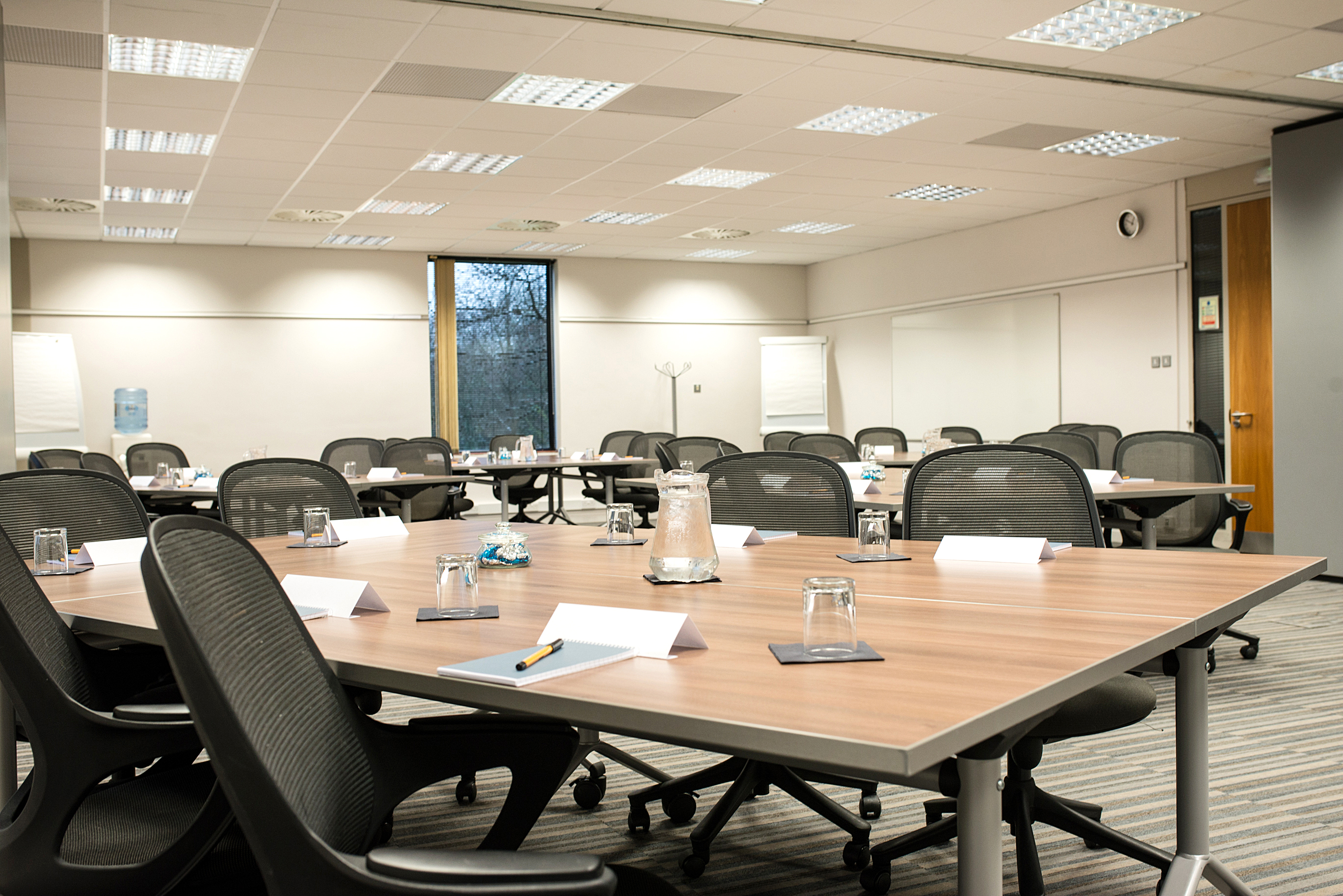 The Warwick - cok2p0cok1z.jpg