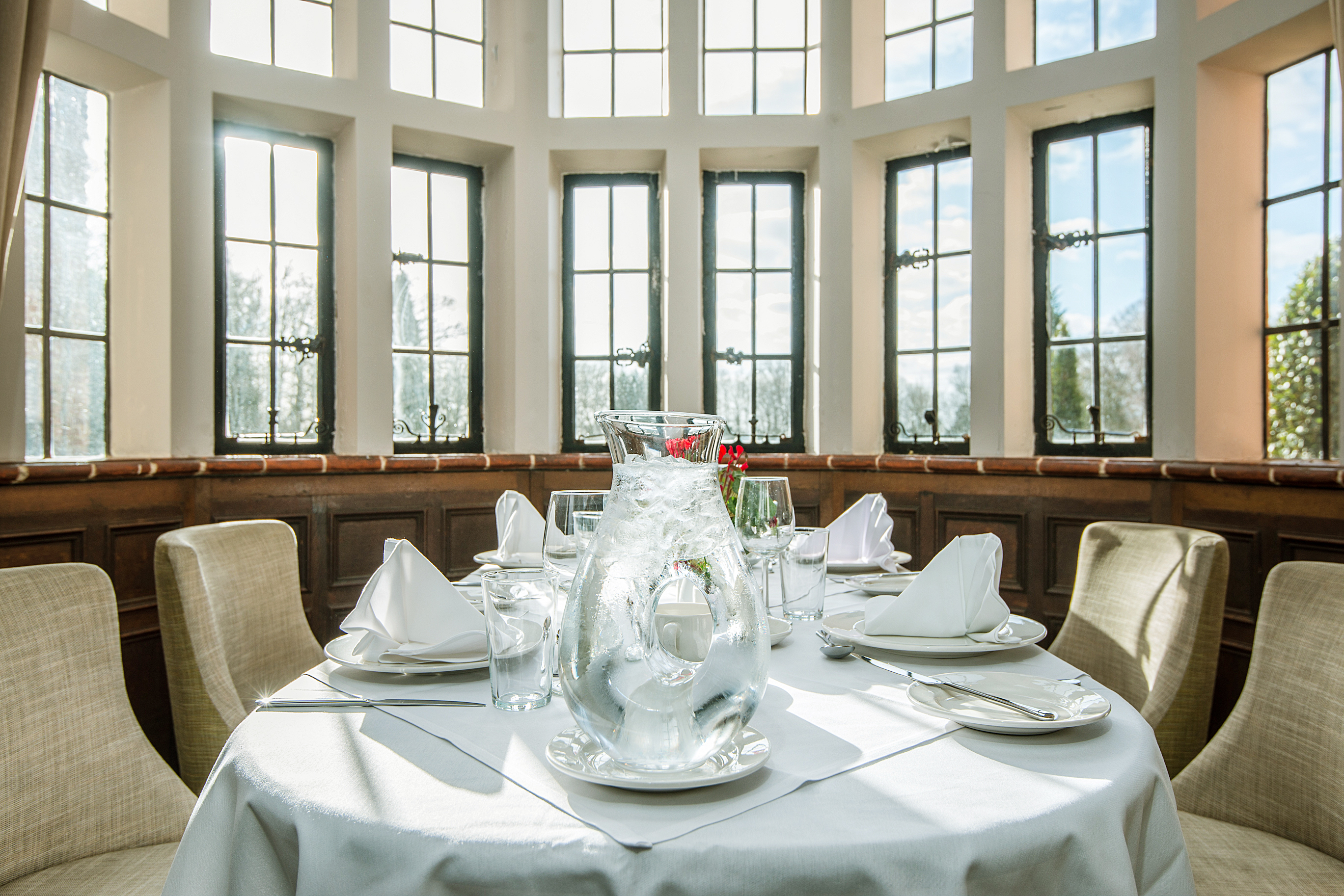 Elegant dining table in The Bristol Room, ideal for upscale events and meetings.
