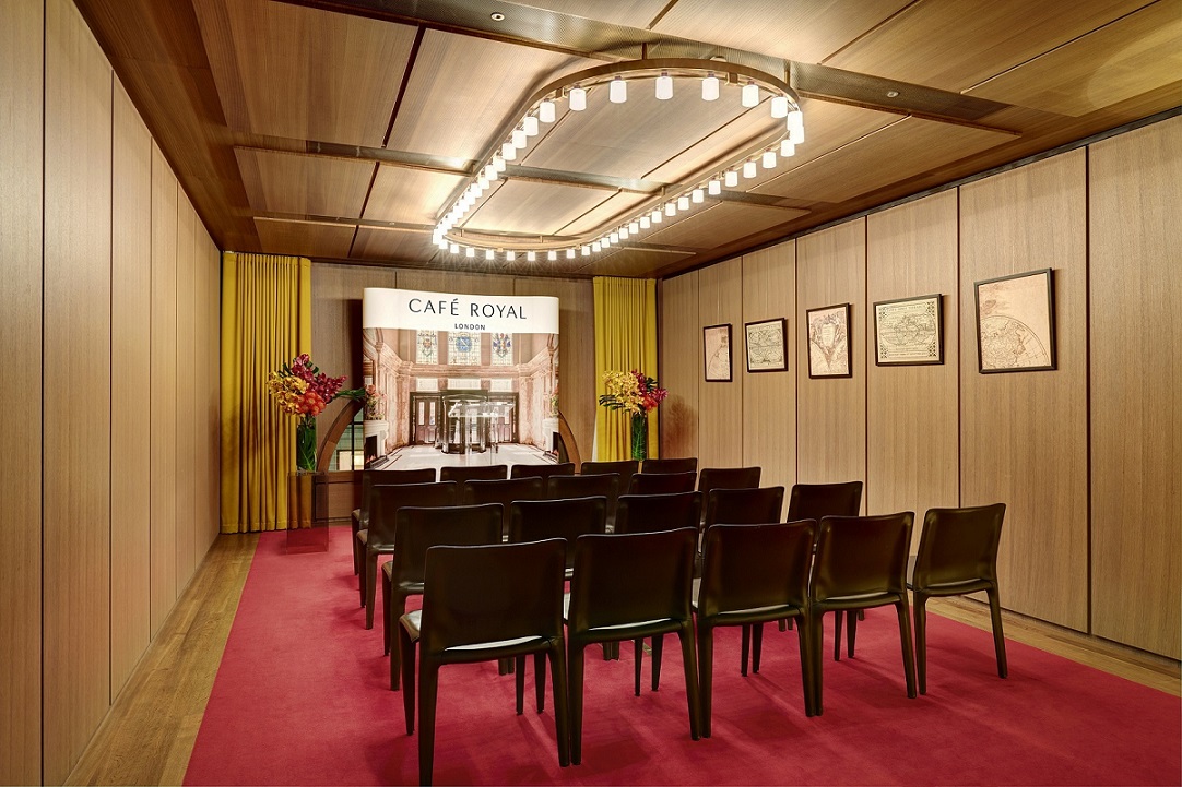 Nicols - h4zfj0mbton.jpg