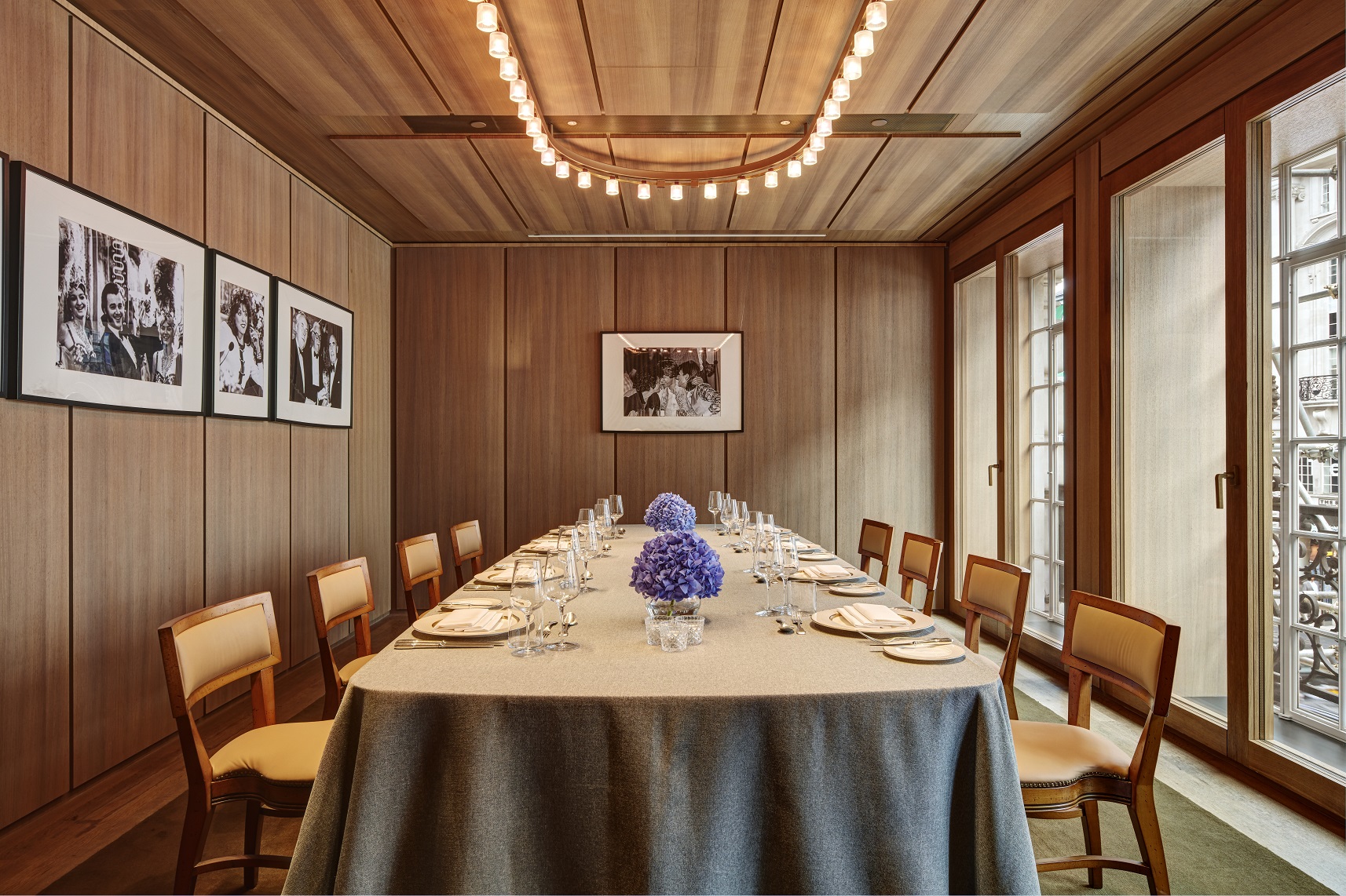 Nash - fmkuulllfqz.jpg