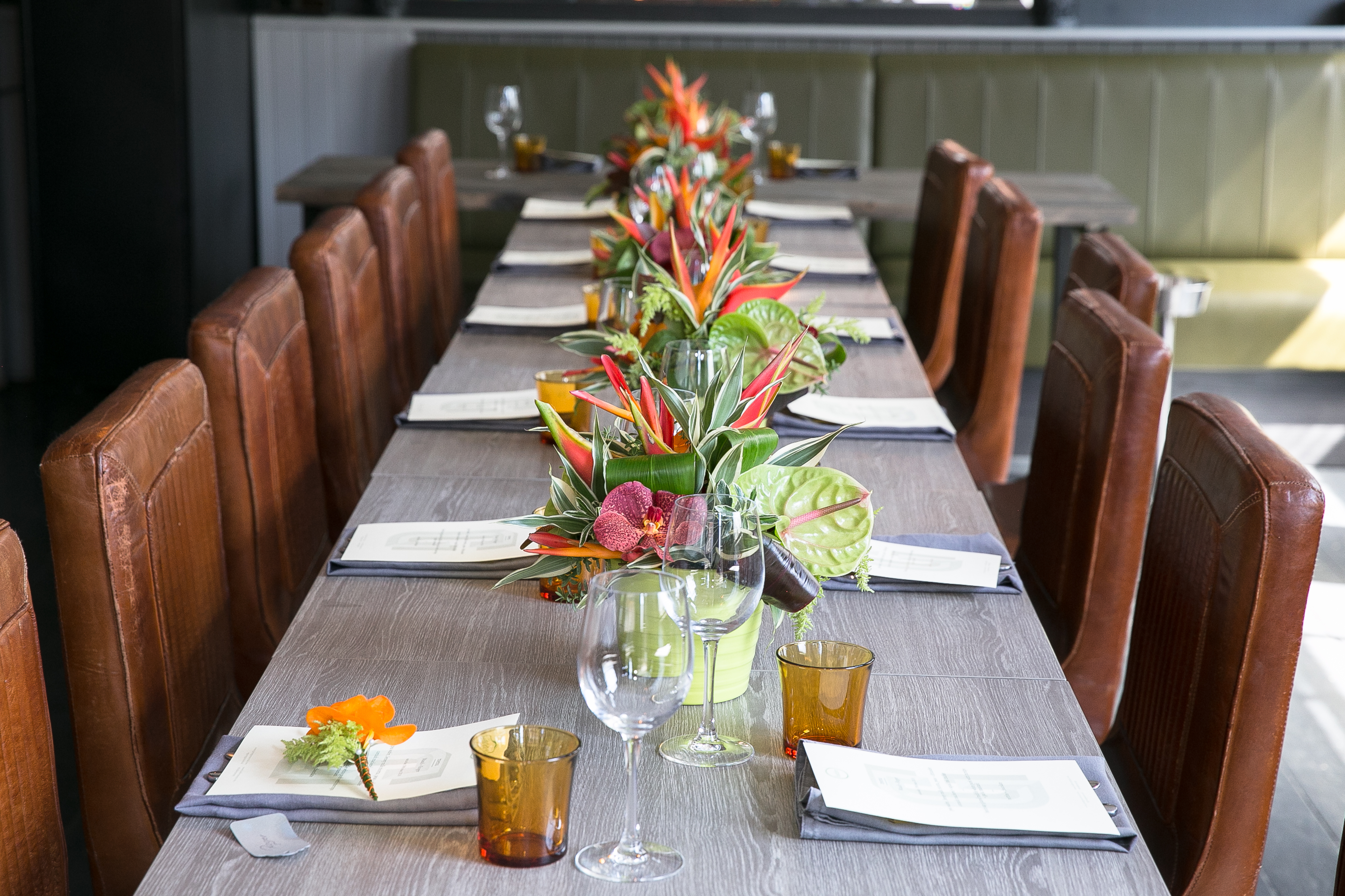 Main Room - te40xbhkmkc.jpg