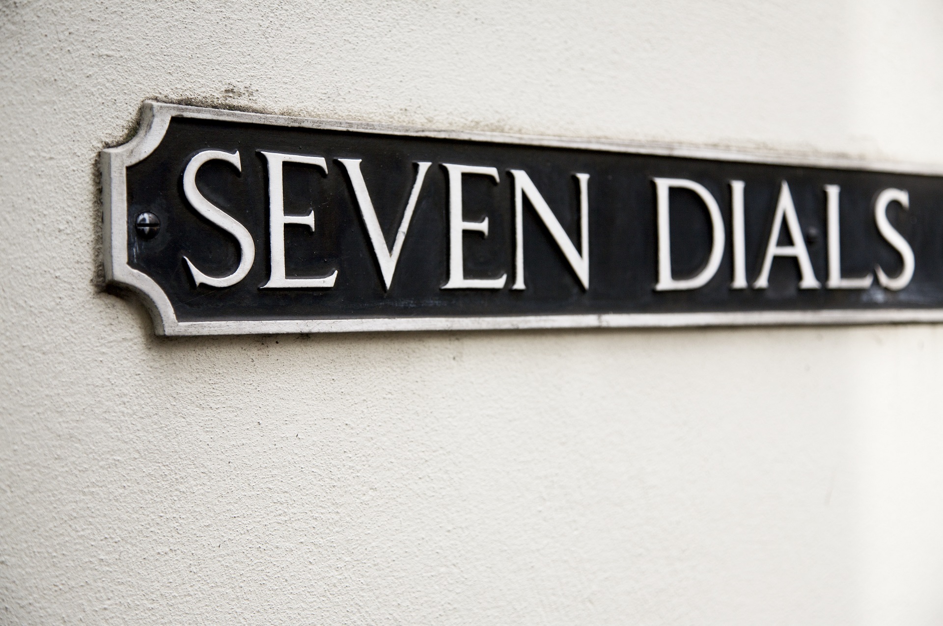 The Lounge - apcwgjlthiu.jpg