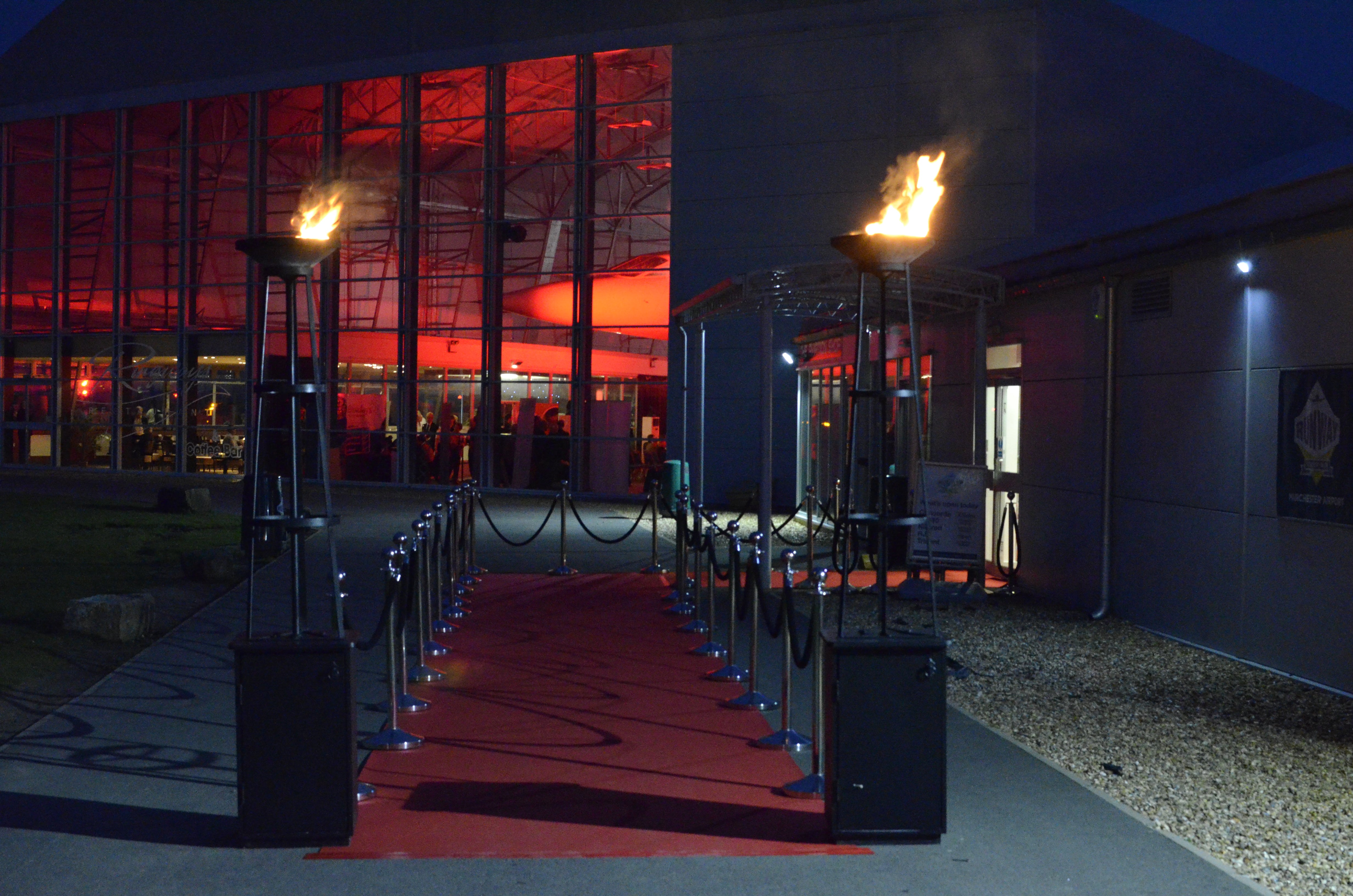 Christmas Parties - fdpxzwn42fd.JPG