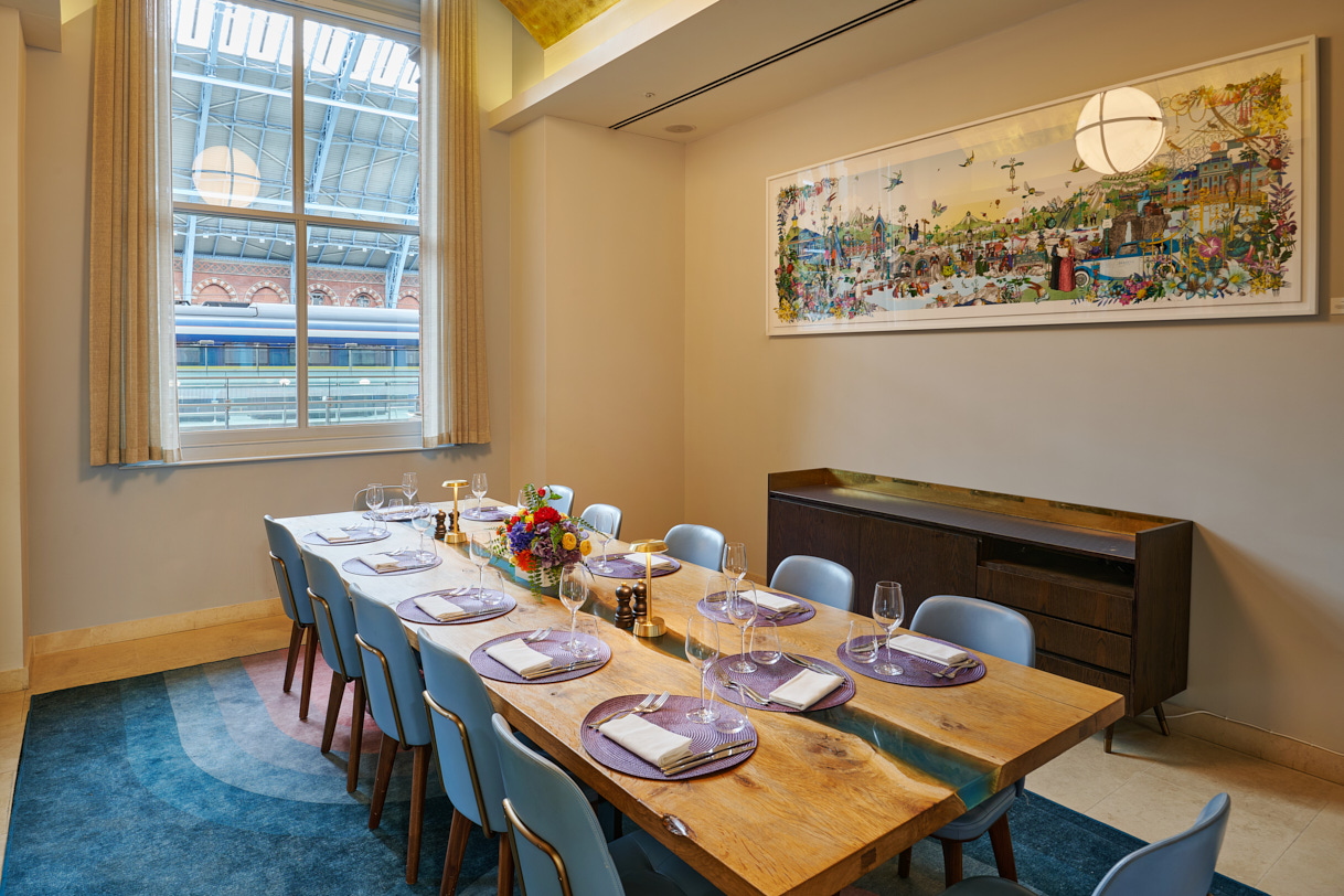 Elegant private dining room at St Pancras Brasserie for meetings and events.