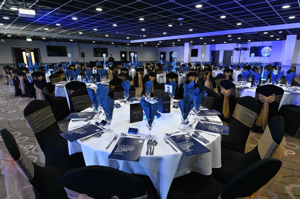 Kingston Suite - jan2azcr51r.JPG