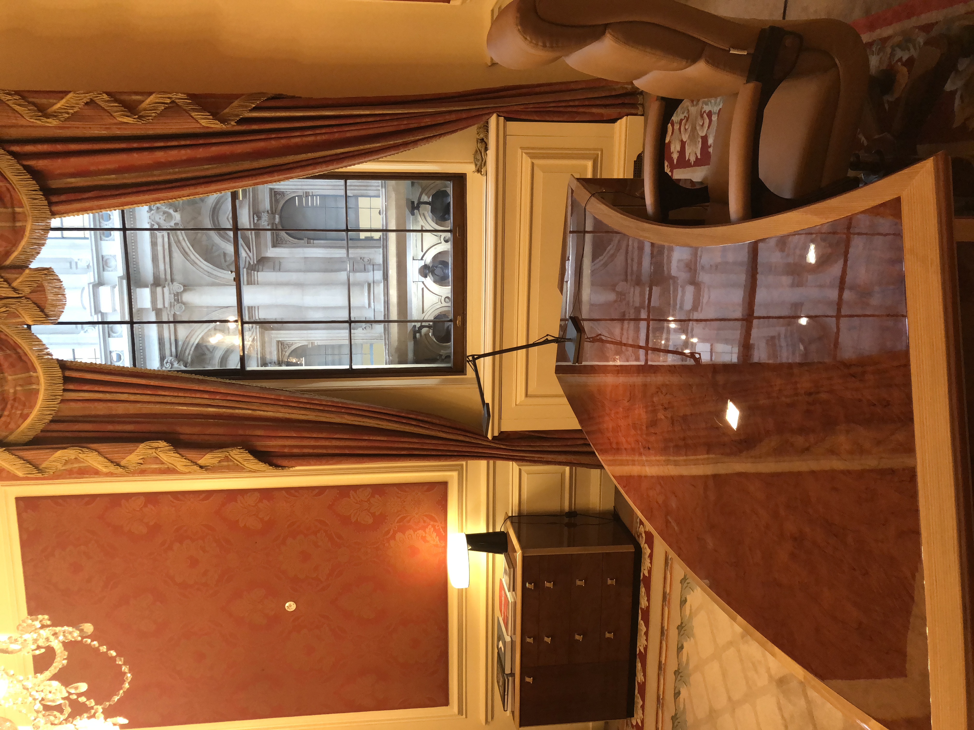 Gresham Room at The Royal Exchange: elegant meeting space with polished desk, ideal for conferences.