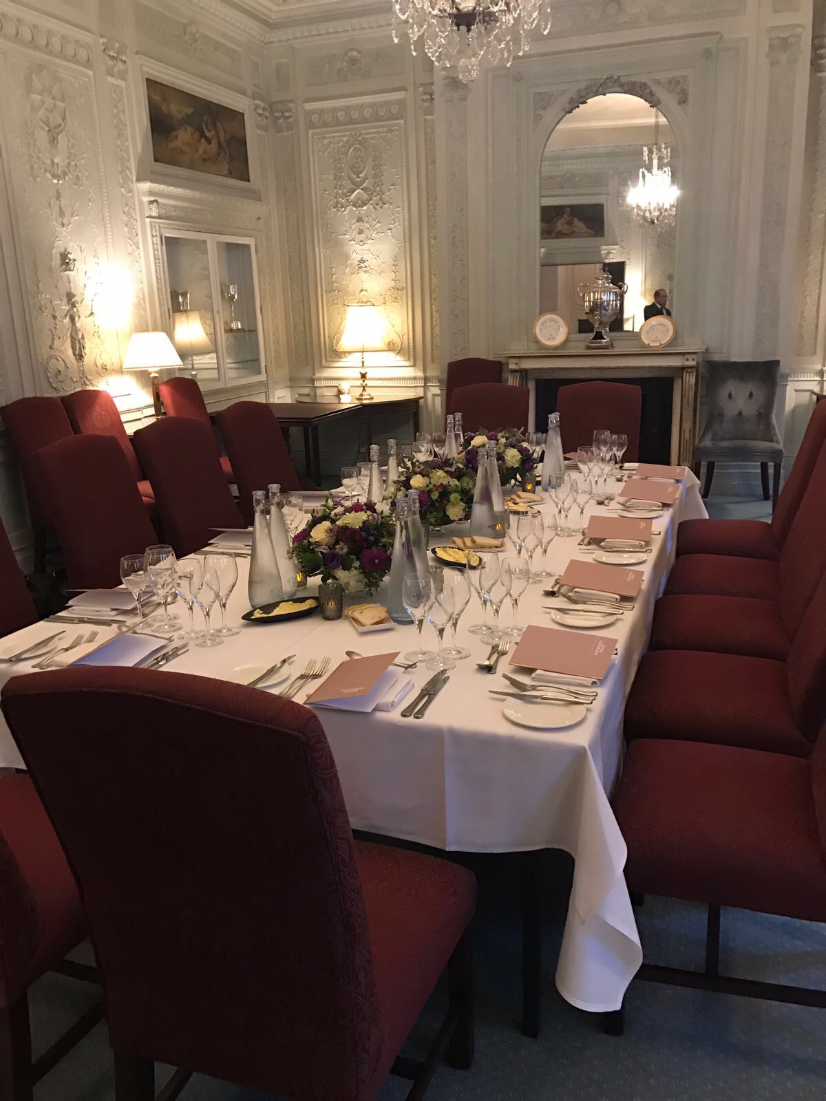 Wedgwood Dining Room setup with elegant table, ideal for formal dinners and gatherings.