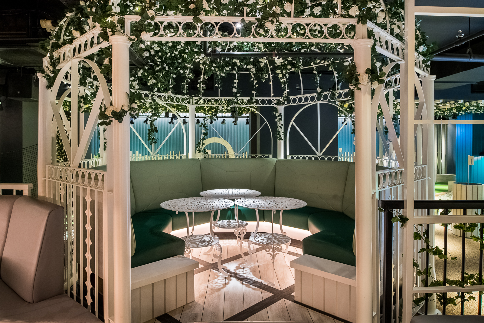 Cozy gazebo seating area at Swingers West End for intimate gatherings and networking events.