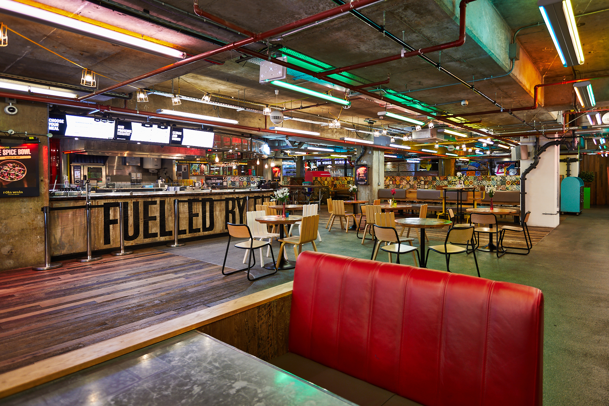 Street Alley & Urban Courtyard - dt031cmh52e.jpg