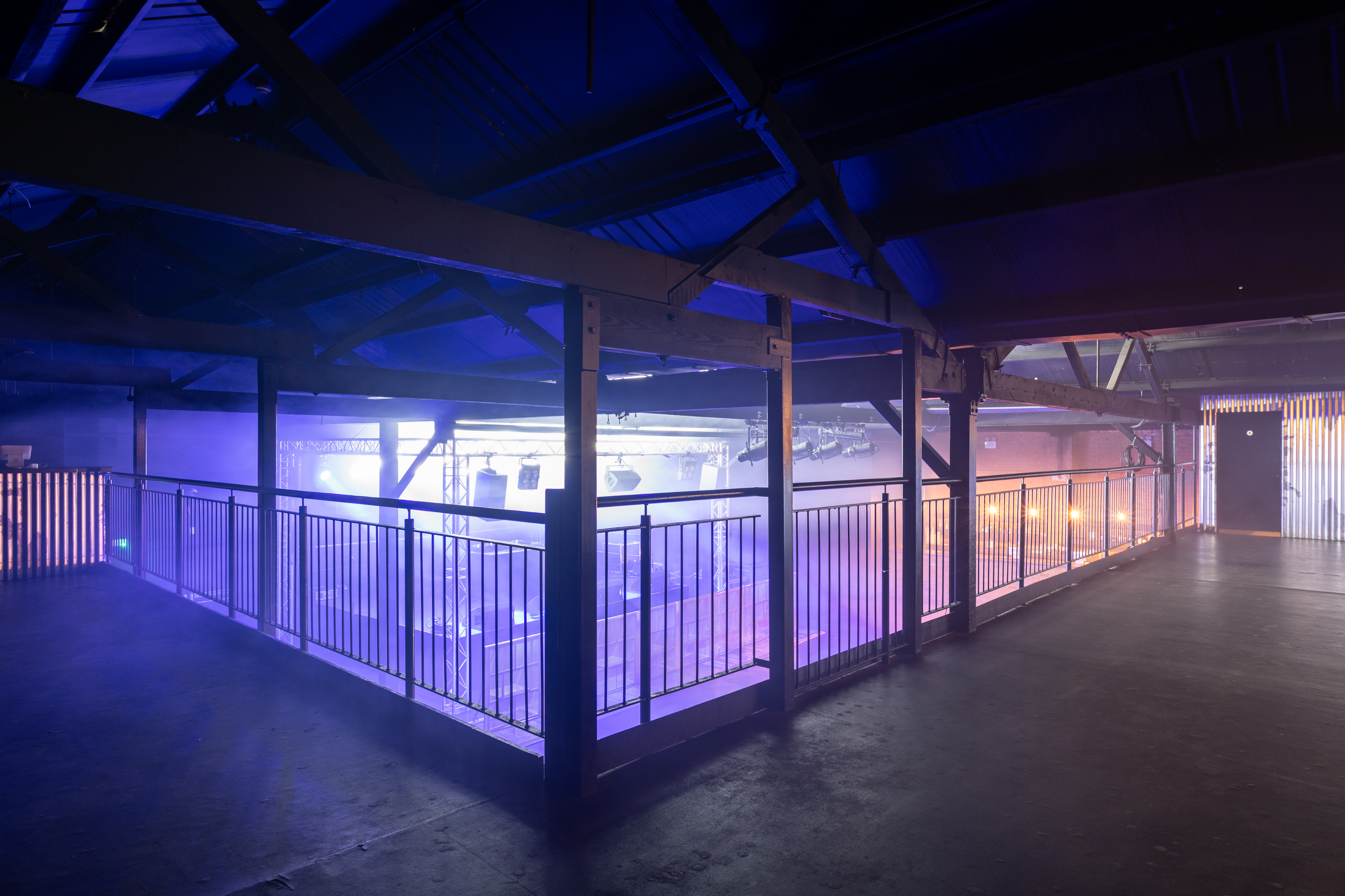 MAIN ROOM - tpjlbypjqw2.jpg